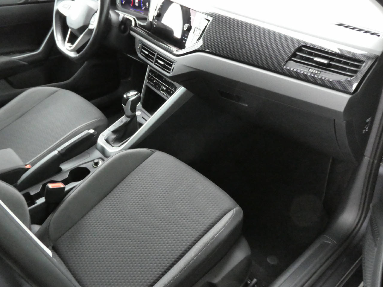 VW Taigo 1.0 TSI Life DSG-image-9