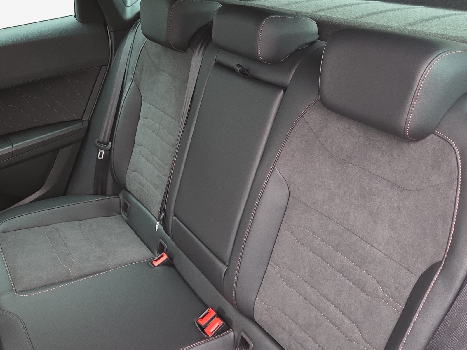 CUPRA Ateca 2.0TSI Inicio 4Drive DSG-image-11
