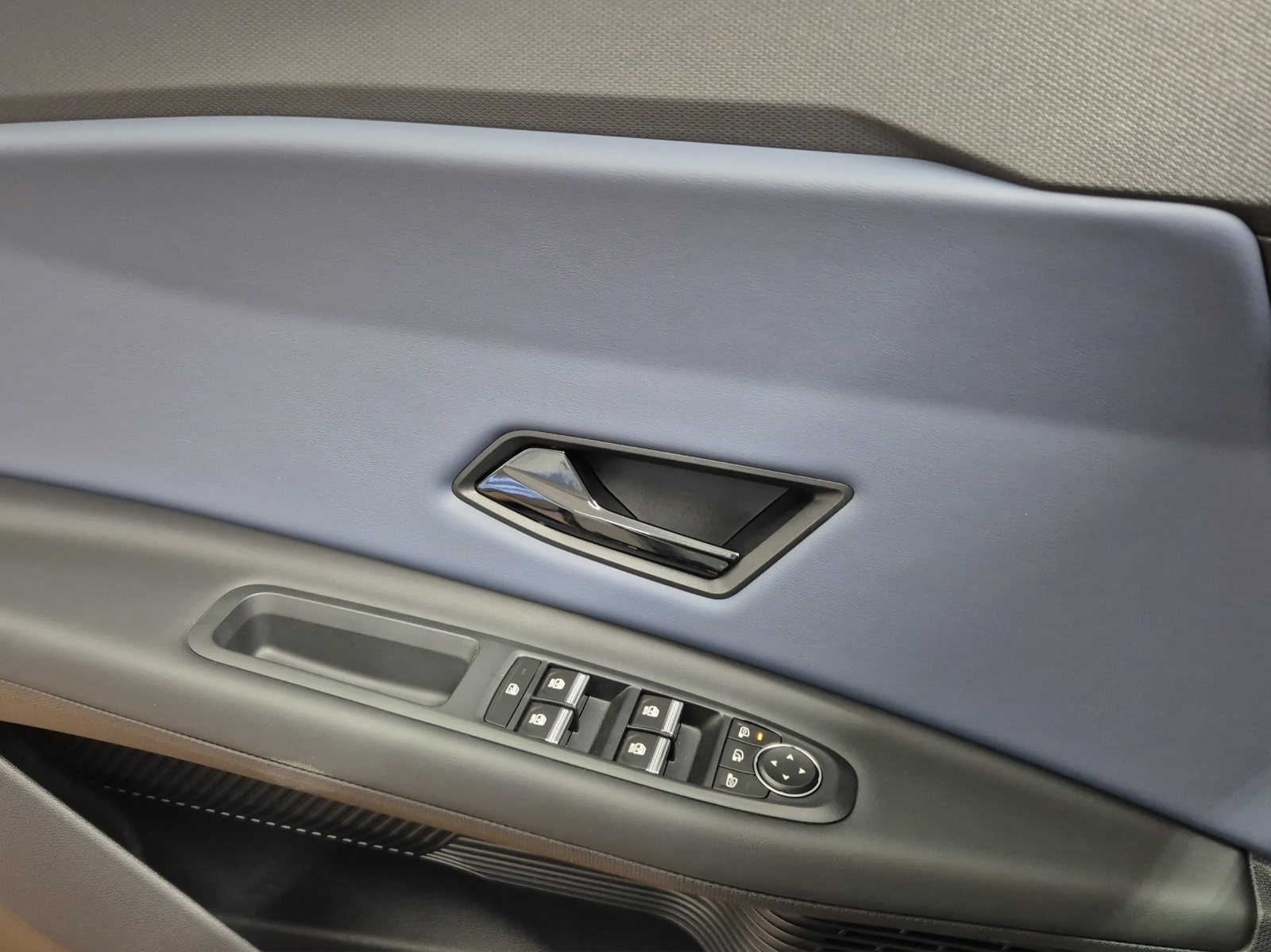 NISSAN Micra Evolve 52kWh-image-10