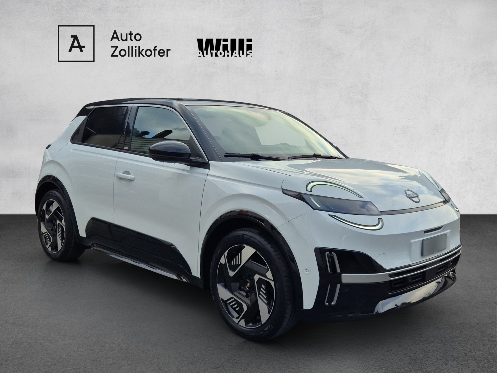 NISSAN Micra Evolve 52kWh-showroom-element-2