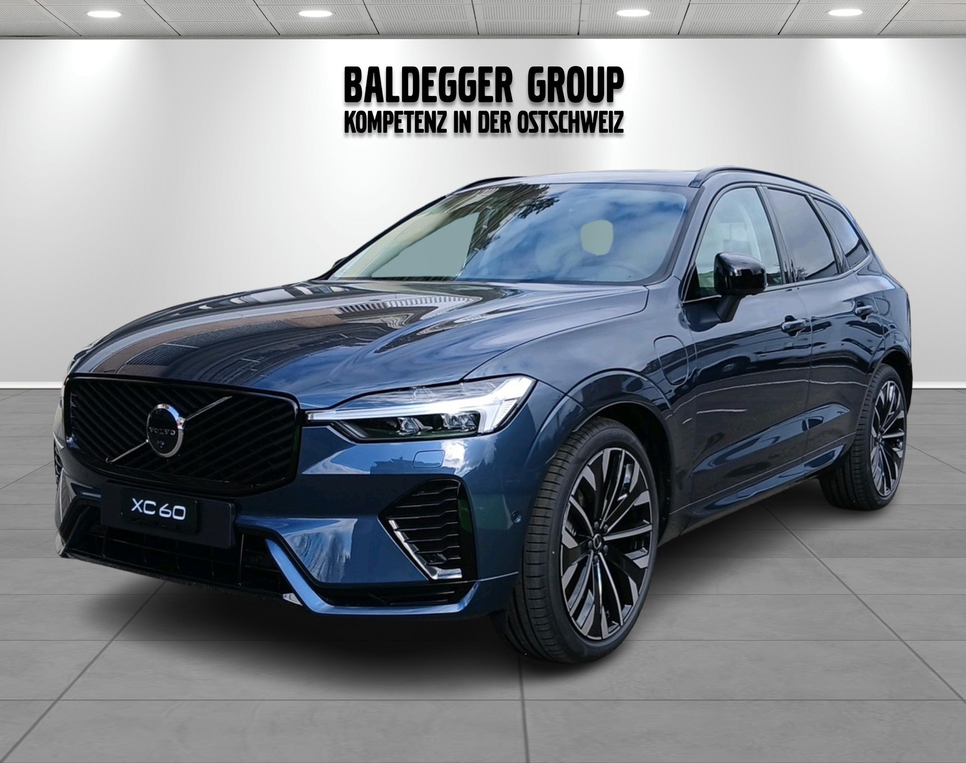 VOLVO XC60 2.0 T8 TE Ultra Dark eAWD-image-0