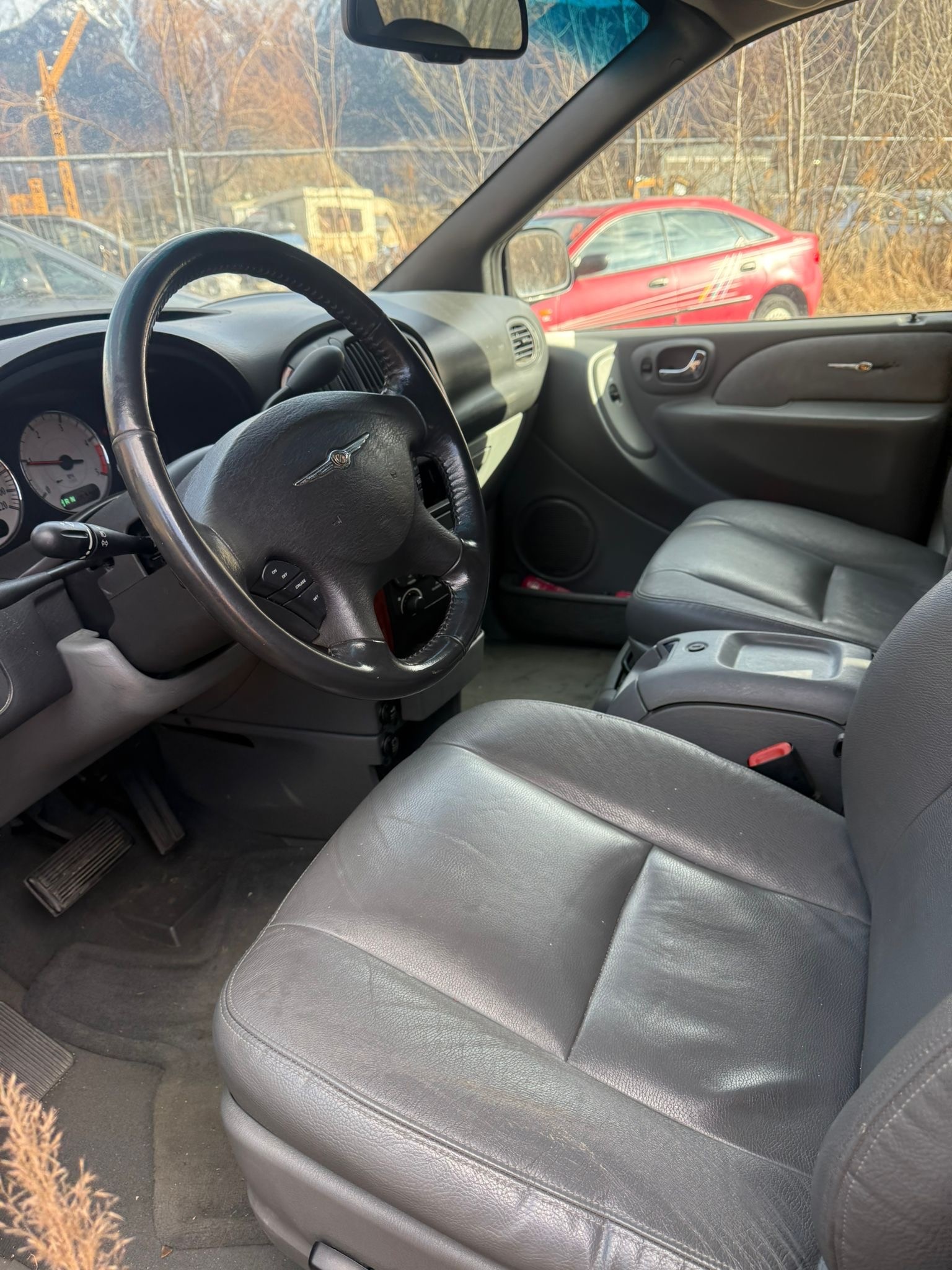 CHRYSLER Grand Voy. 2.8 CRD LTD Automatic-image-5