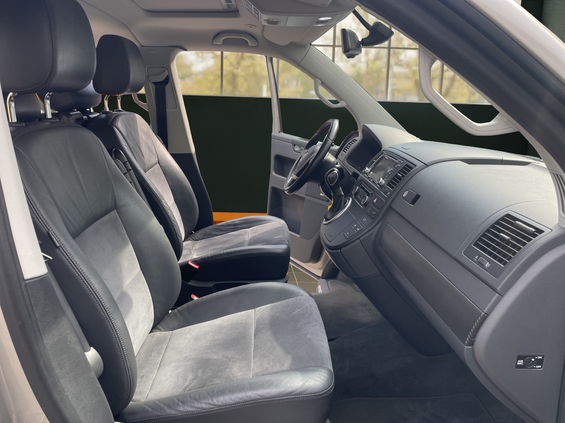 VW T5 Multivan 2.0 Bi-TDI CR HL Prem. 4Motion DSG-image-10