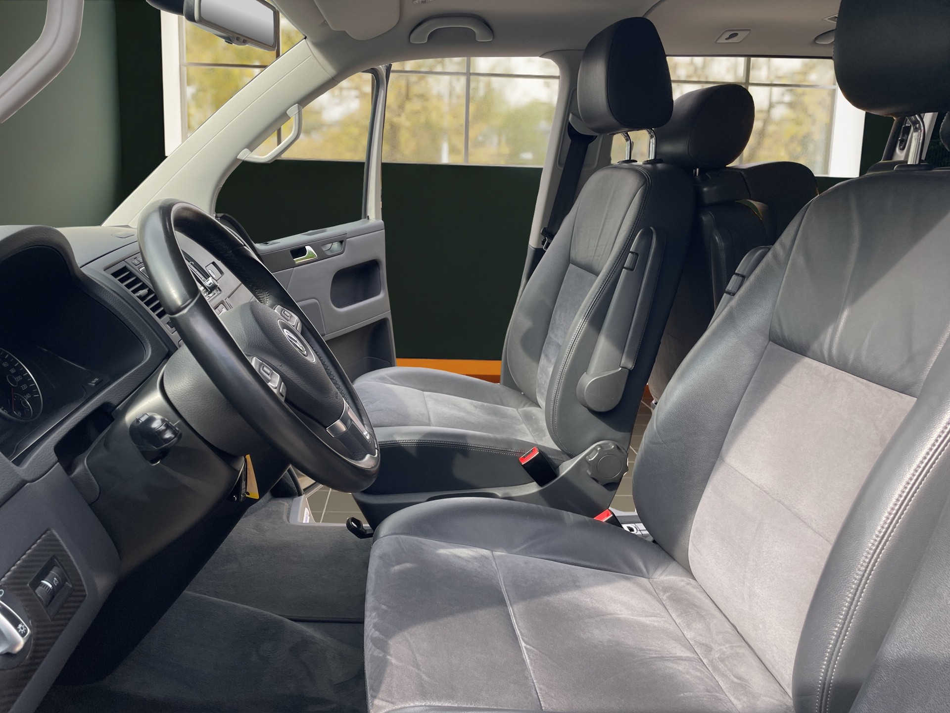 VW T5 Multivan 2.0 Bi-TDI CR HL Prem. 4Motion DSG-image-8