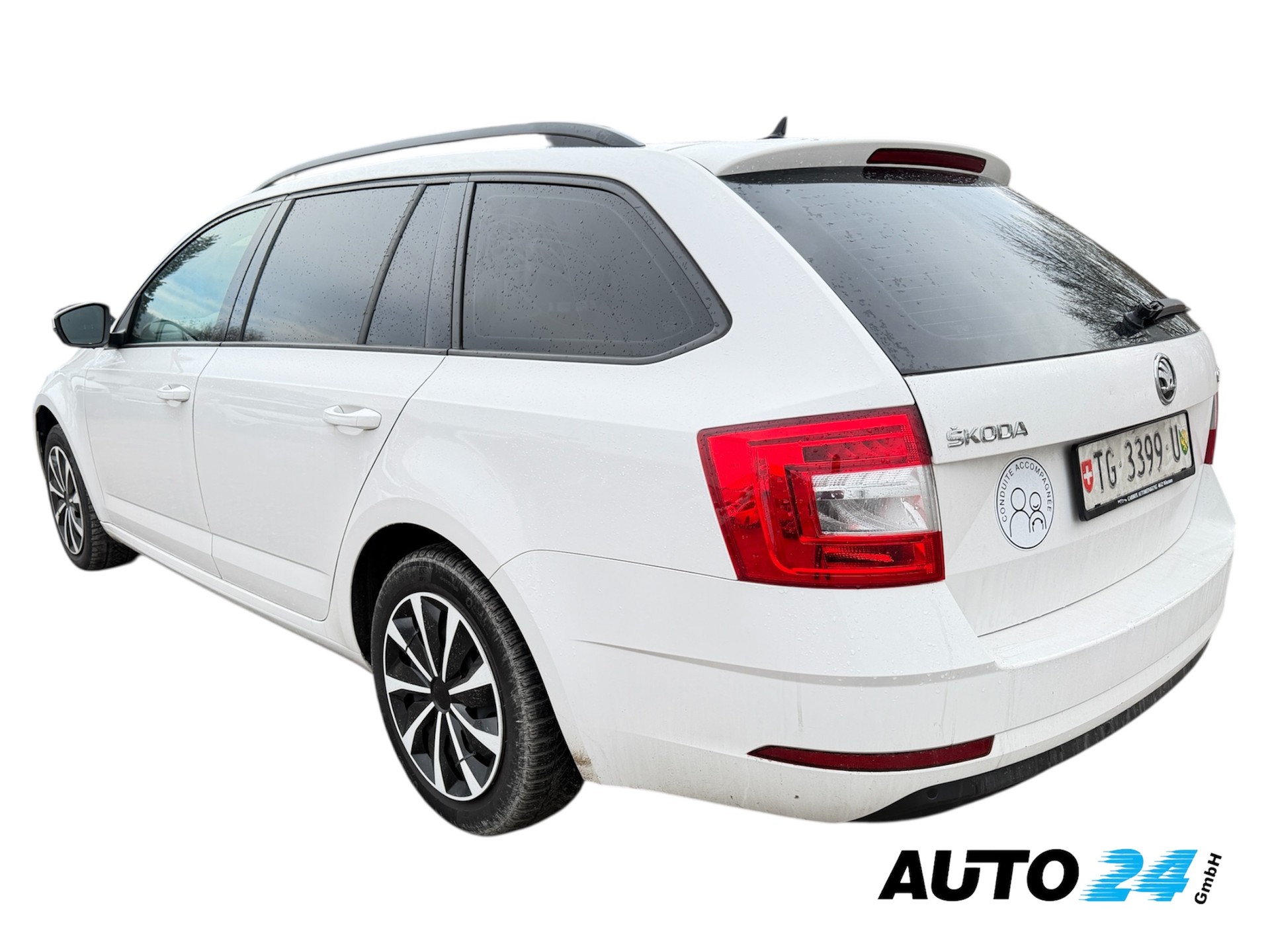 SKODA Octavia Combi 1.6 TDI Soleil DSG-image-3