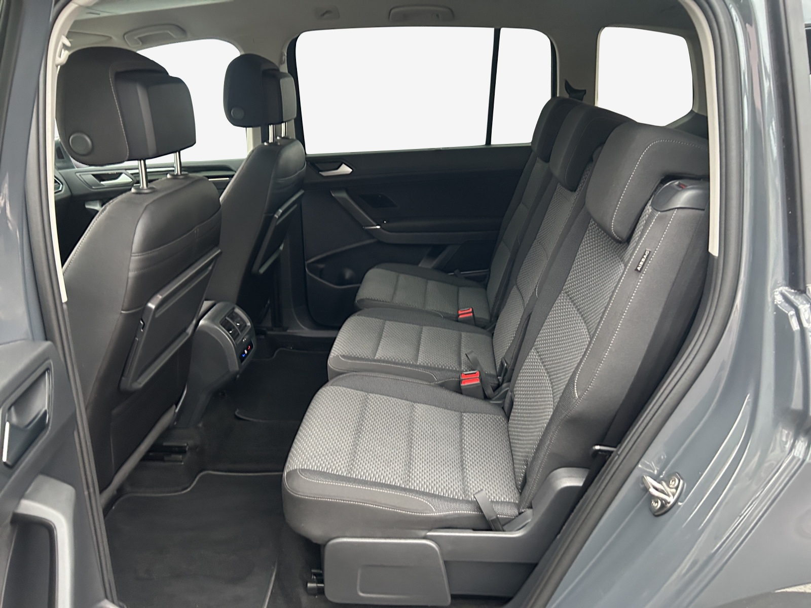 VW Touran 1.5 TSI EVO Comfortline United DSG-image-11