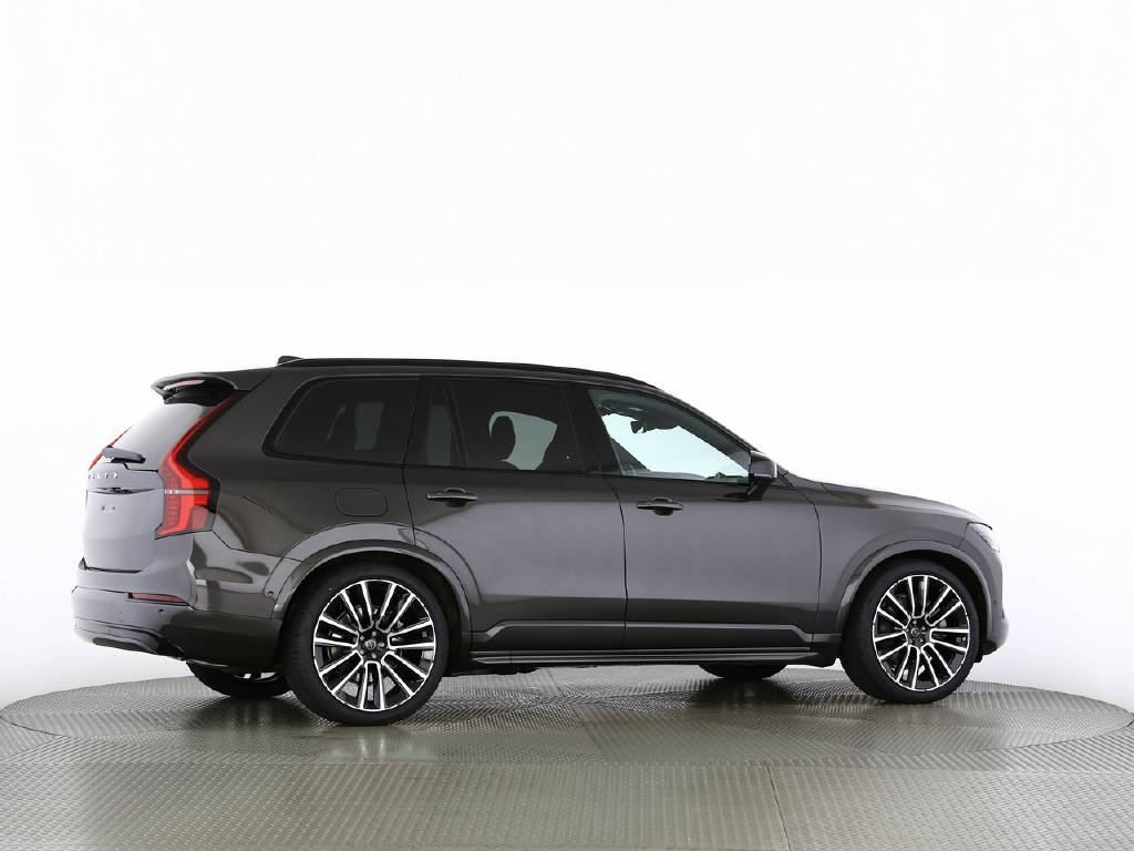 VOLVO XC90 2.0 T8 TE XCLUSIVE Ultra Dark eAWD-image-14