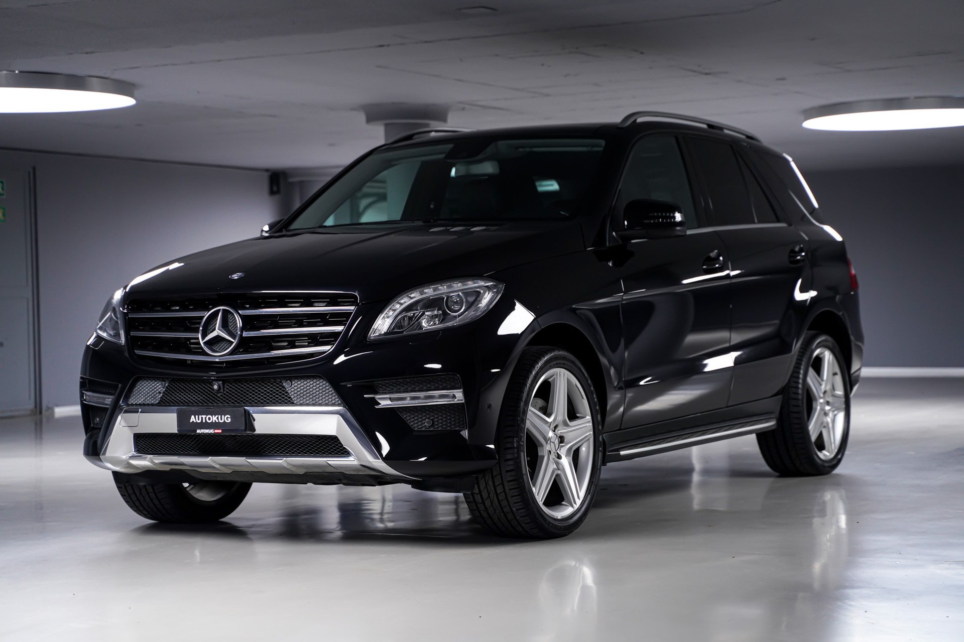 MERCEDES-BENZ ML 350 BlueTEC Executive AMG Line 4Matic 7G-Tronic-image-0
