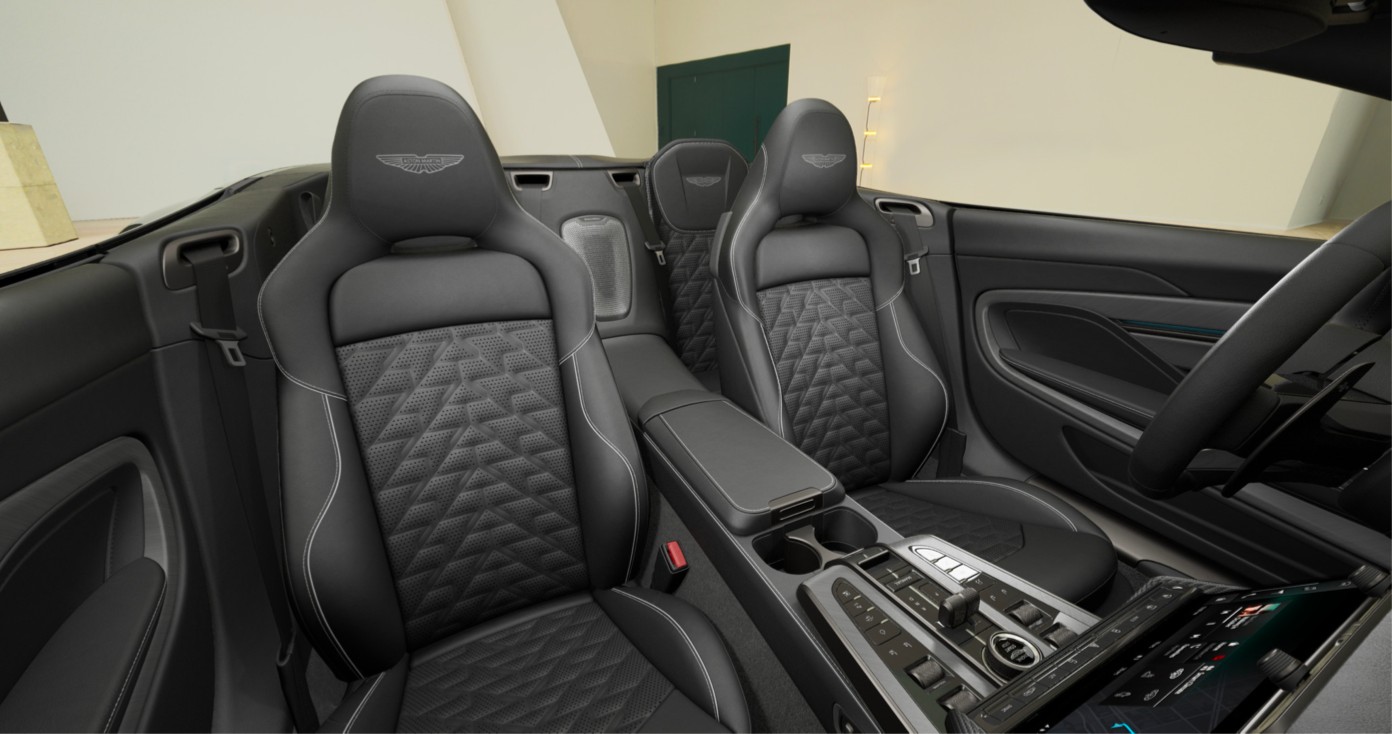 ASTON MARTIN V12 Vanquish Volante-image-8