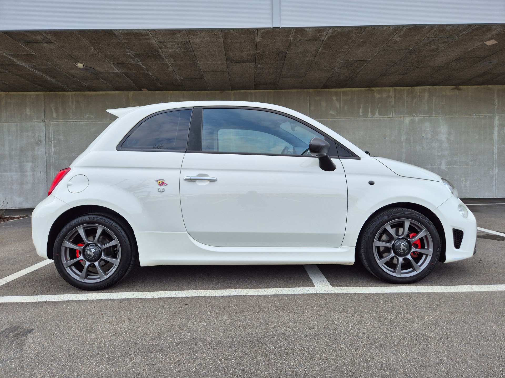 FIAT 595 1.4 16V Turbo Abarth-image-5