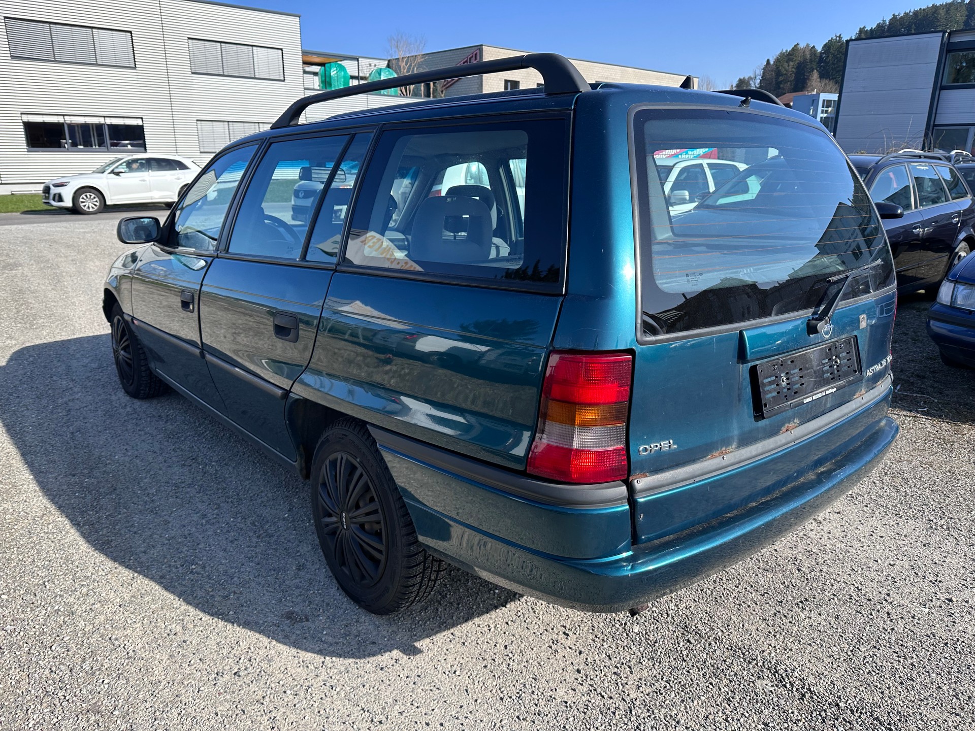 OPEL Astra Caravan 1.6i 16V Celebration-image-5