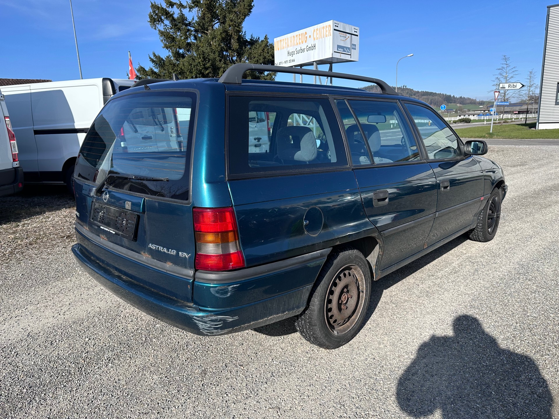 OPEL Astra Caravan 1.6i 16V Celebration-image-3