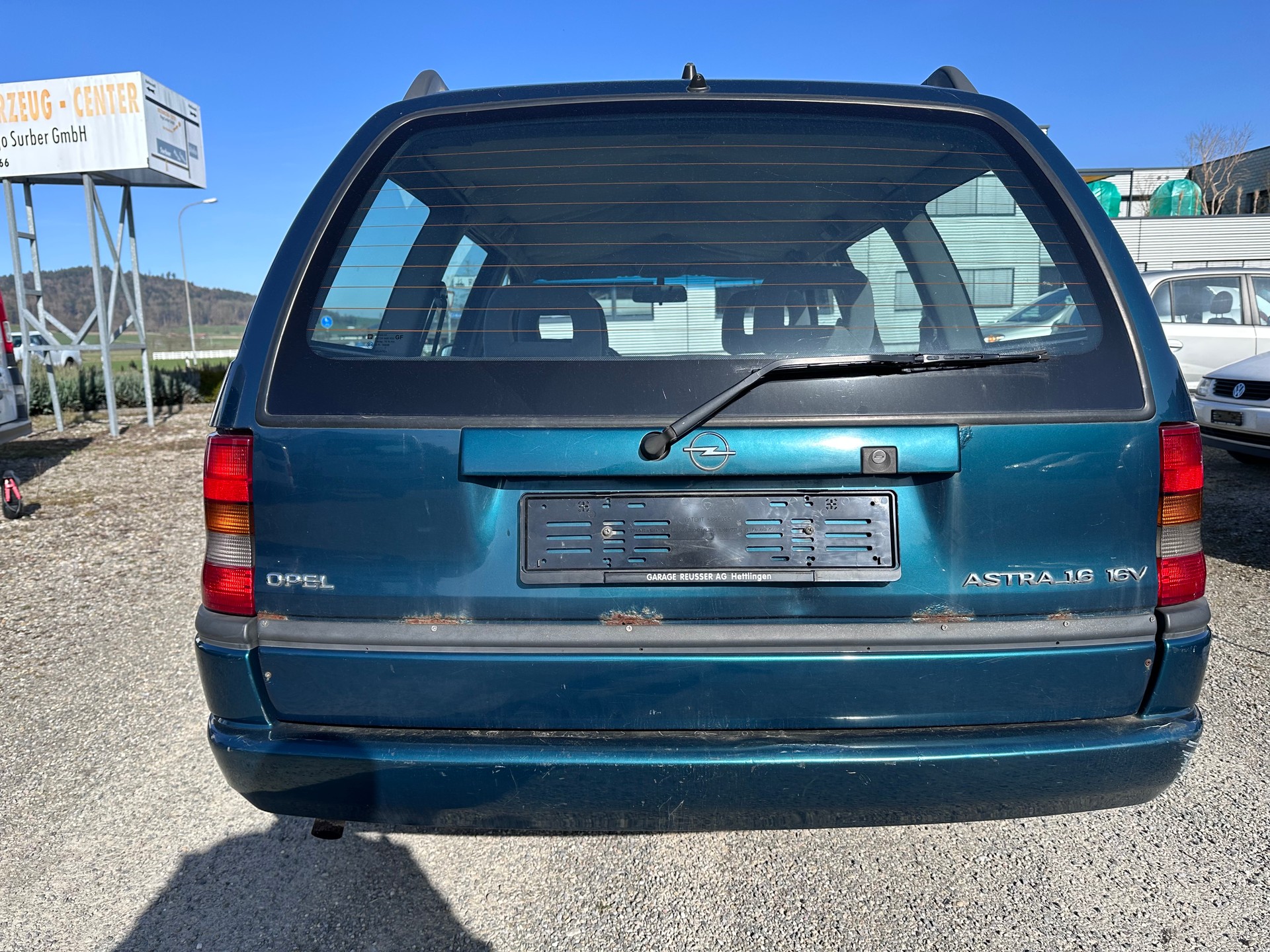 OPEL Astra Caravan 1.6i 16V Celebration-image-4