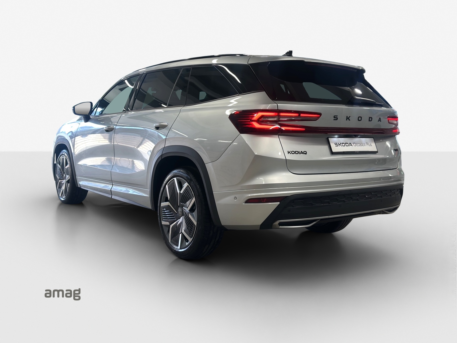 SKODA Kodiaq 2.0 TSI Sportline 4x4-image-2
