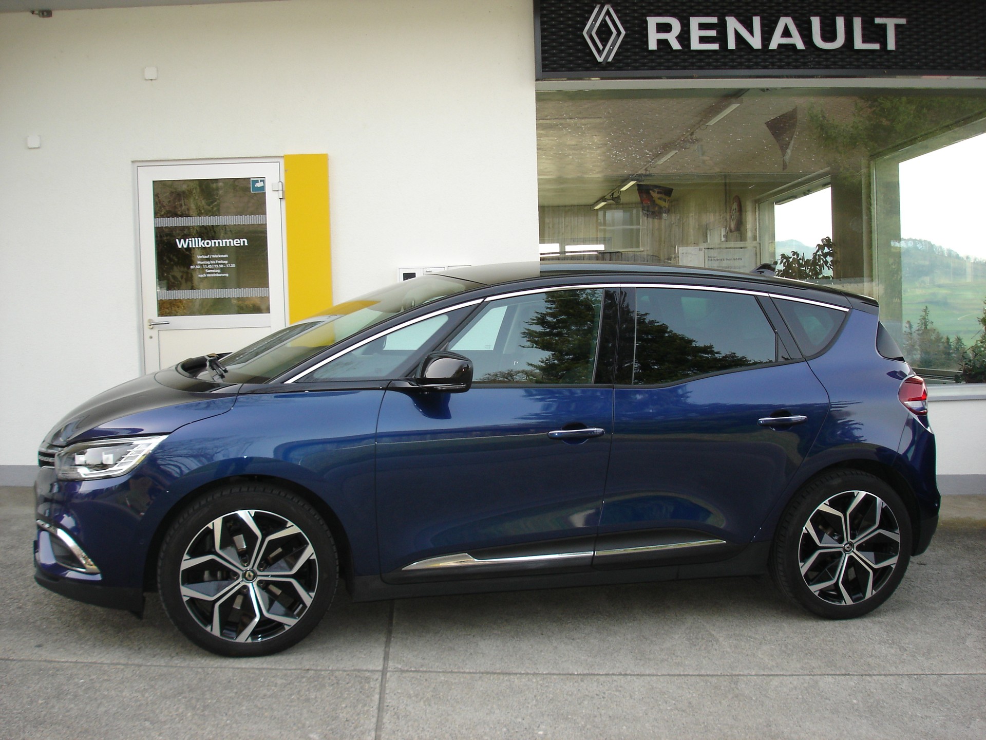 RENAULT Scénic 1.3 16V Turbo Intens EDC