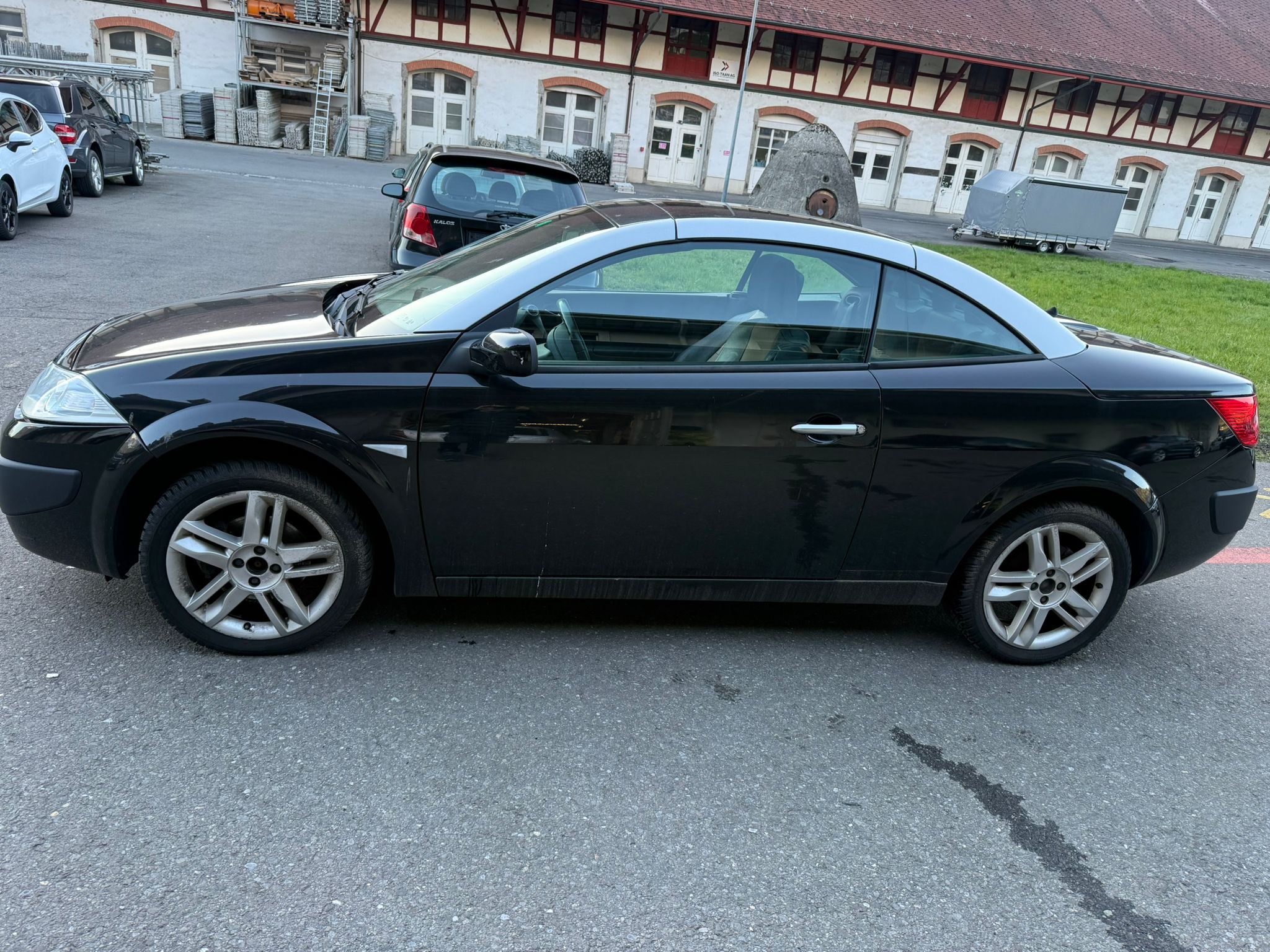 Car photo