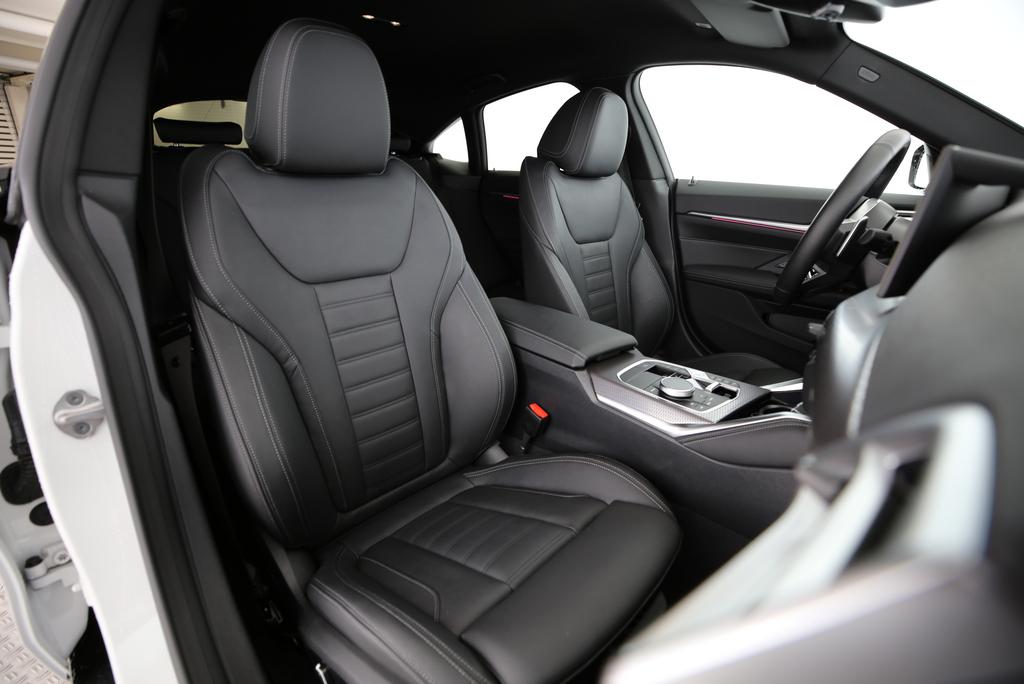 BMW 430i xDrive Gran Coupé-image-12