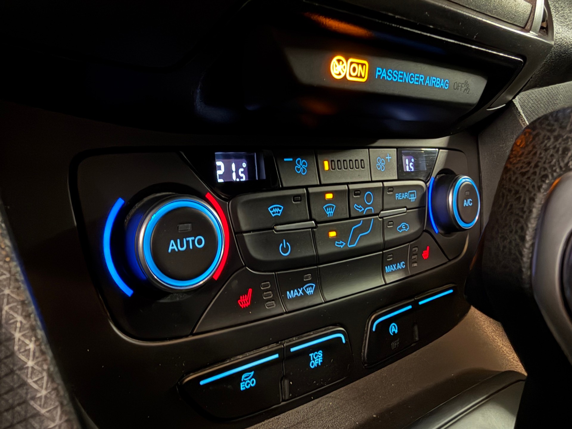 FORD Transit Connect Van T210 1.5 Eco Blue Trend A-image-10