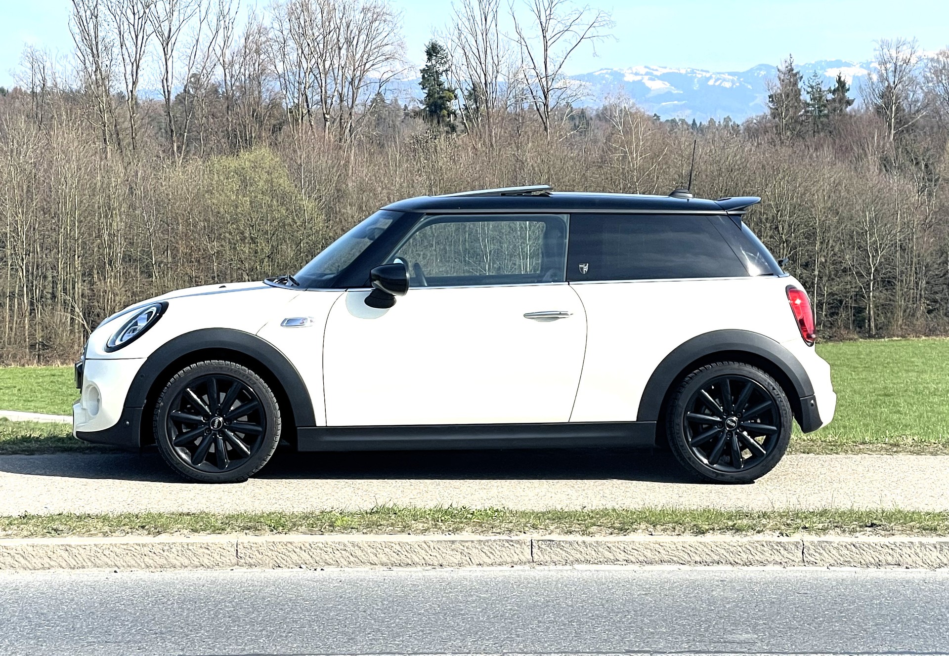 MINI Cooper S Sport DKG-image-1