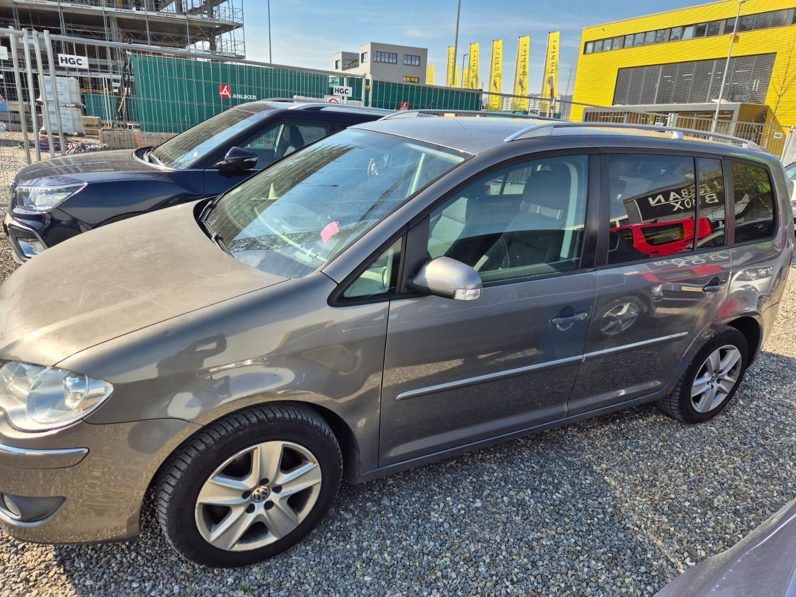 VW Touran 1.4 TSI Trendline-image-2