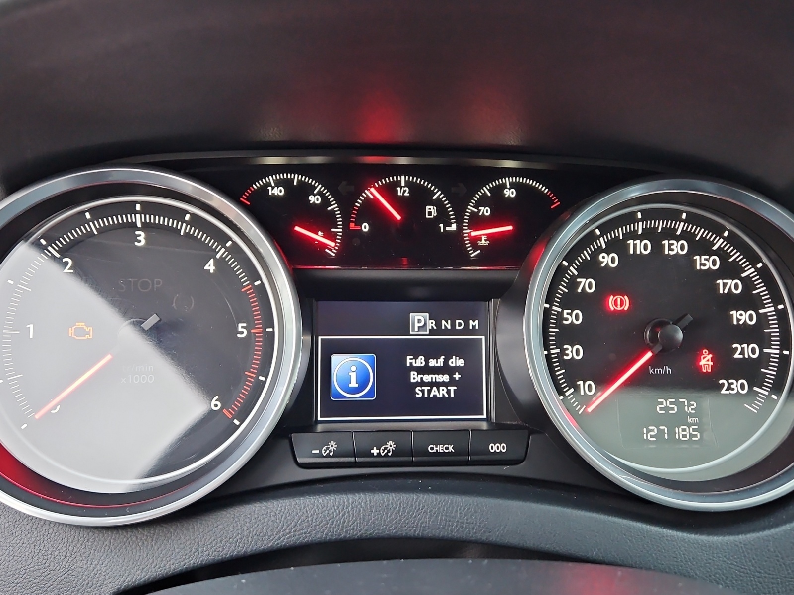 PEUGEOT 508 2.2 HDI GT-image-13