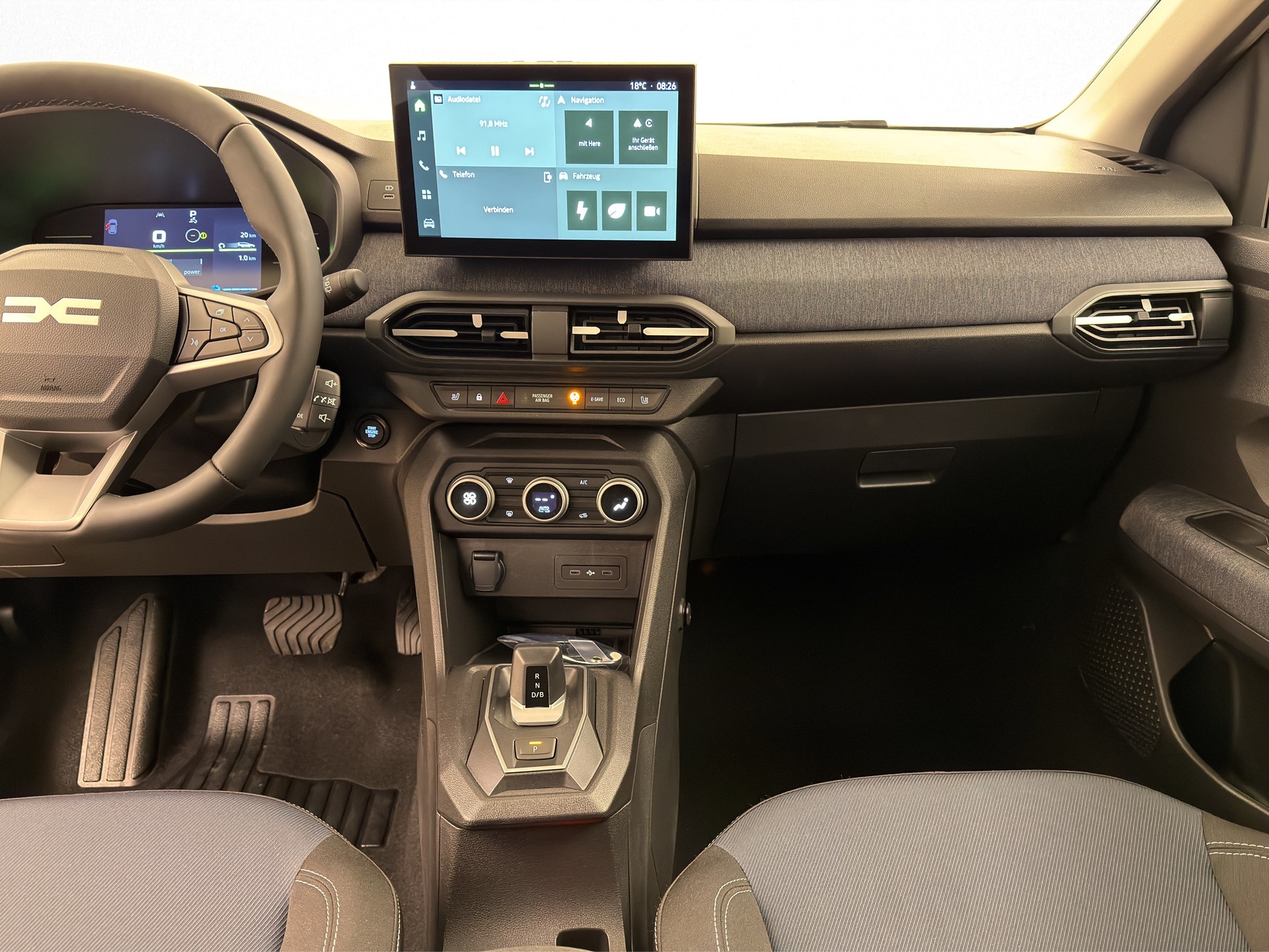 DACIA Jogger 1.8 Hybrid Journey-image-7