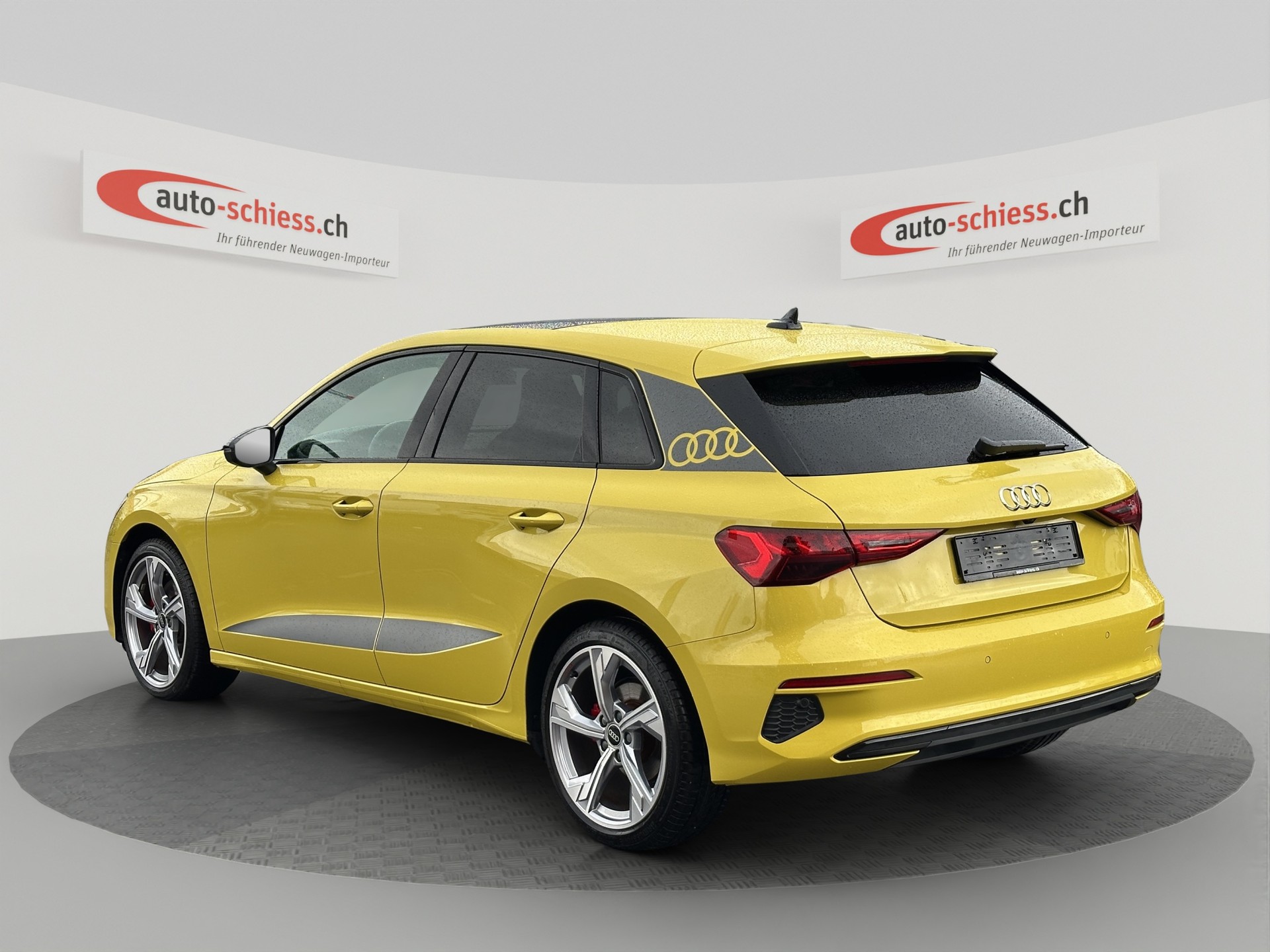 AUDI A3 Sportback 35 TFSI S Line S-tronic-image-2