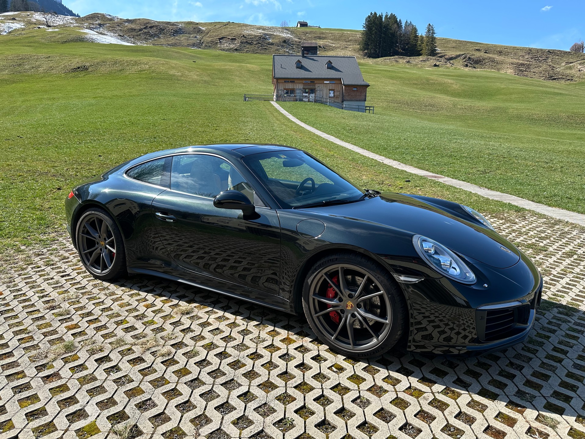 PORSCHE 911 Carrera 4S PDK 991.2 Indiv. Lackierung darkolivemetallic PTS M6X-image-5