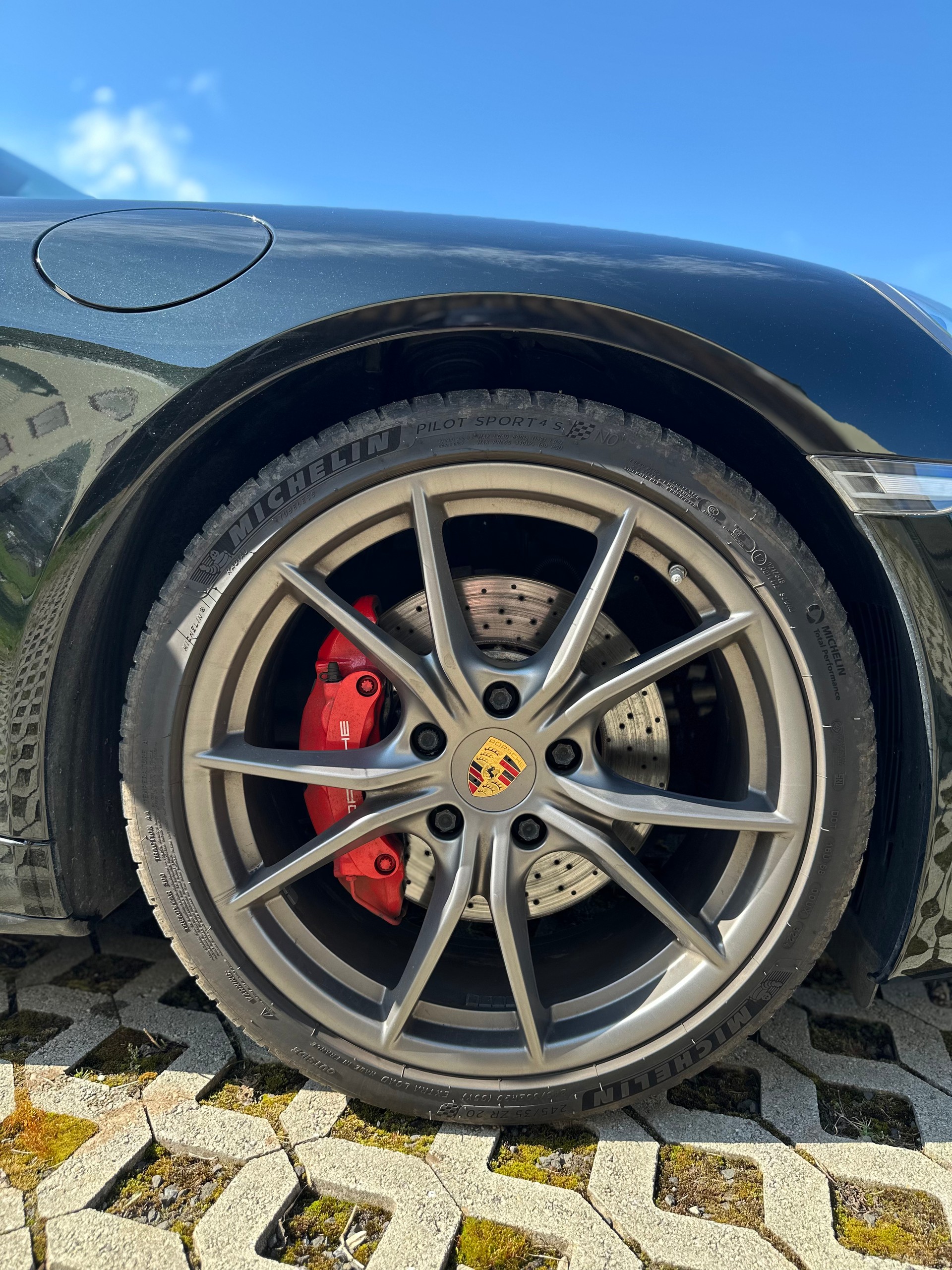 PORSCHE 911 Carrera 4S PDK 991.2 Indiv. Lackierung darkolivemetallic PTS M6X-image-10