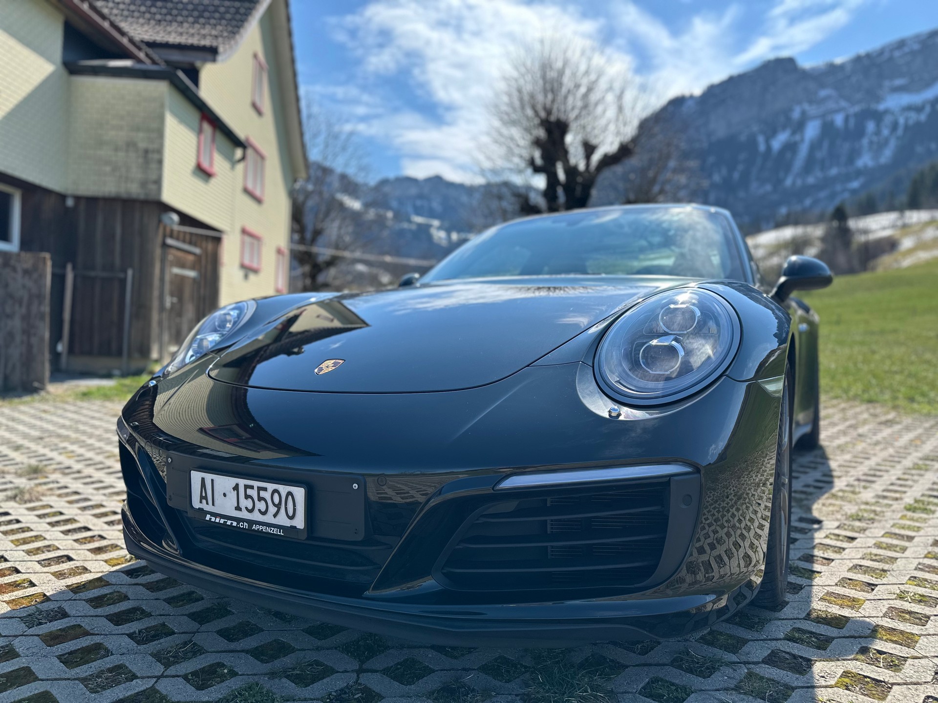 PORSCHE 911 Carrera 4S PDK 991.2 Indiv. Lackierung darkolivemetallic PTS M6X-image-7