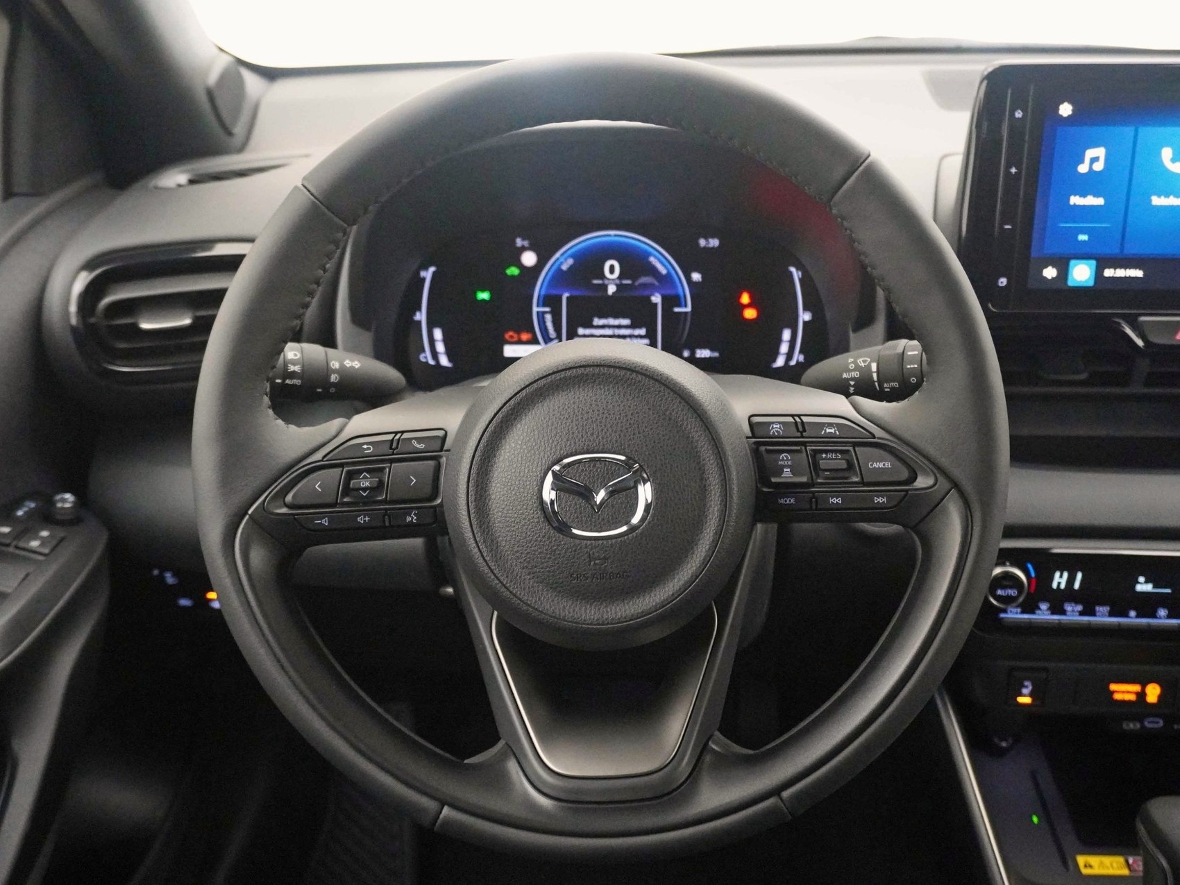 MAZDA 2 1.5 Hybrid Homura-image-9