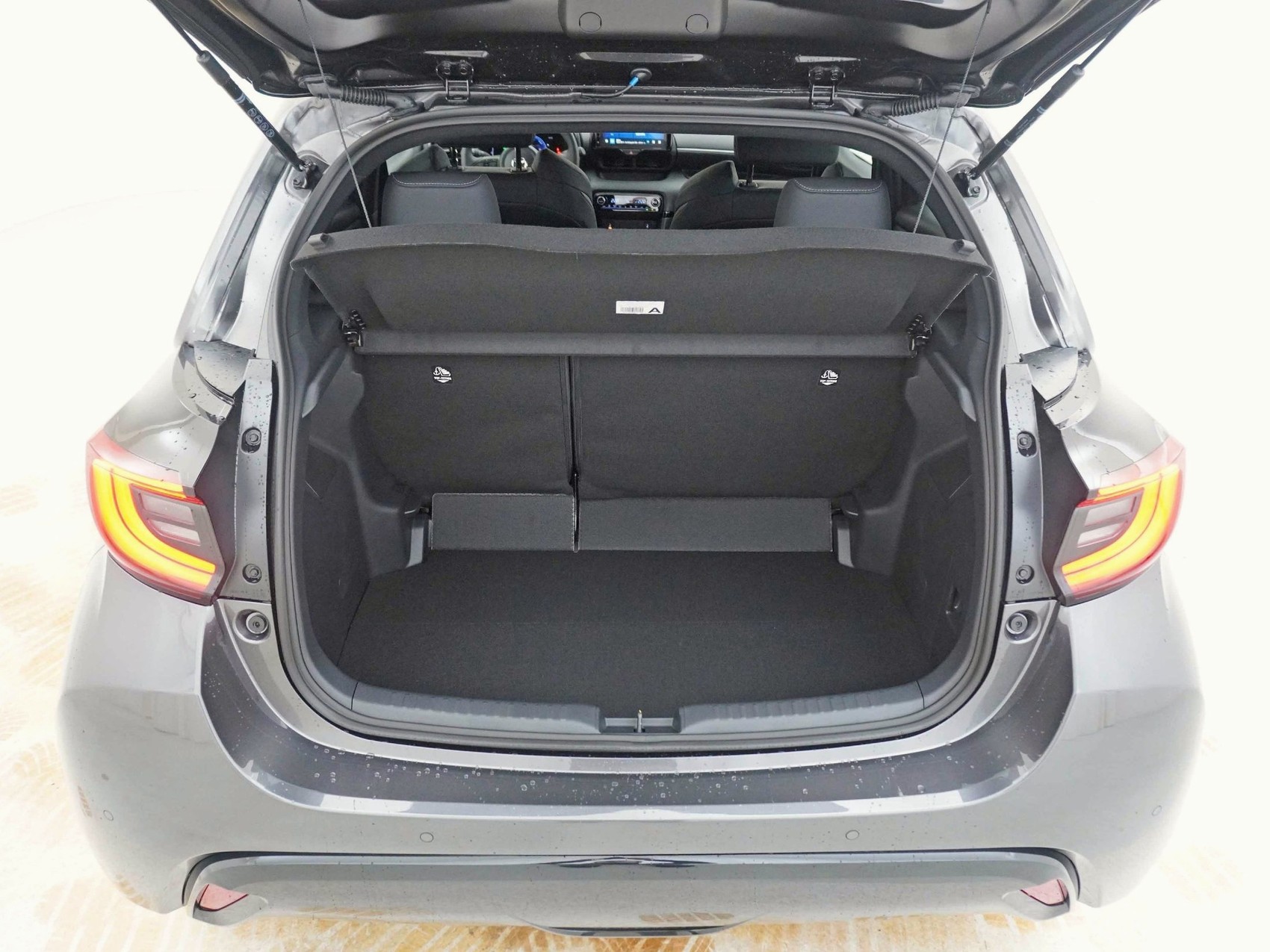 MAZDA 2 1.5 Hybrid Homura-image-18