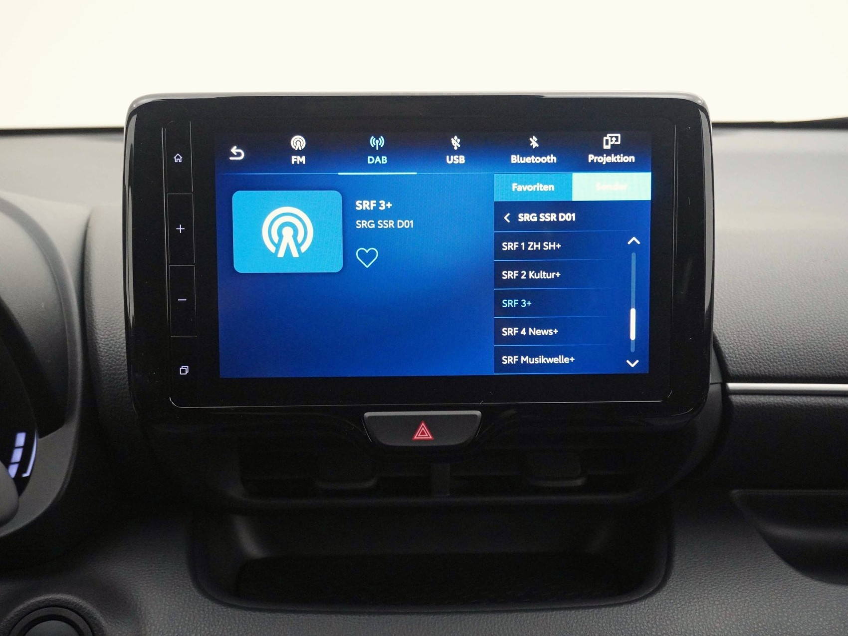 MAZDA 2 1.5 Hybrid Homura-image-12
