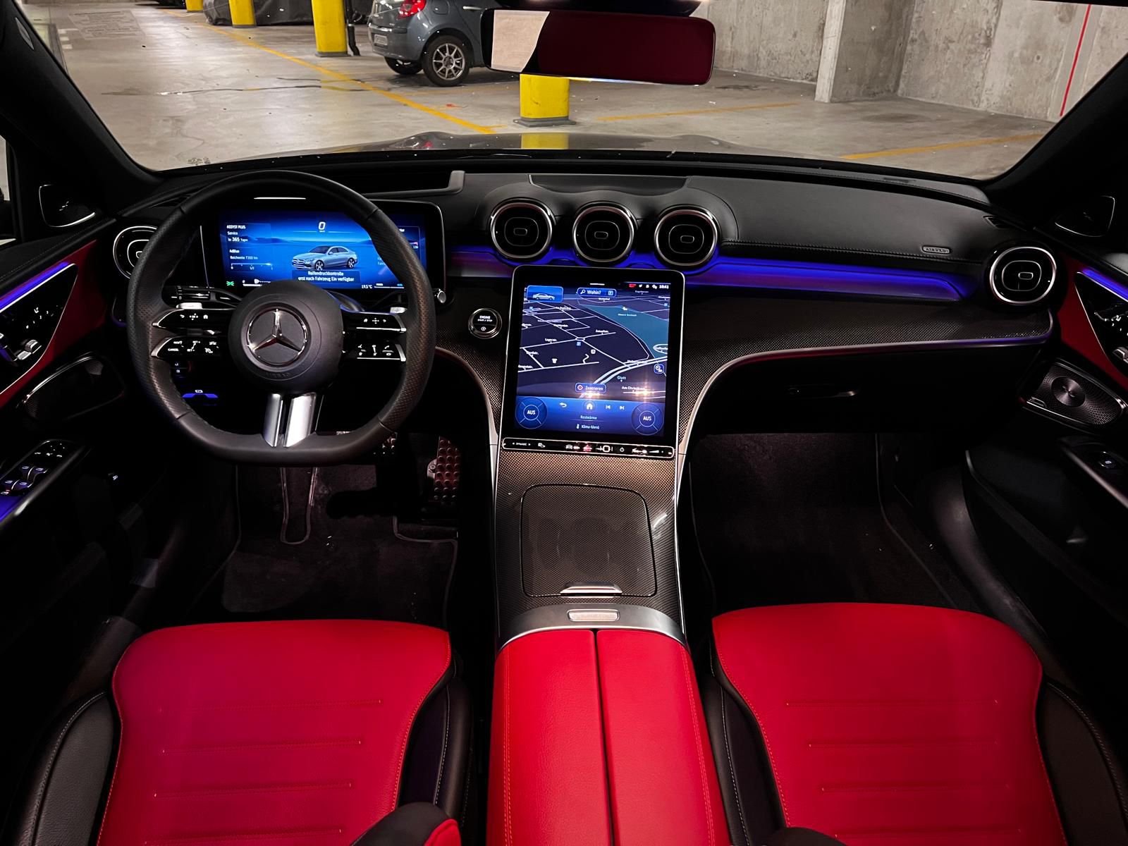 MERCEDES-BENZ C 300 d 4Matic AMG Line-image-4