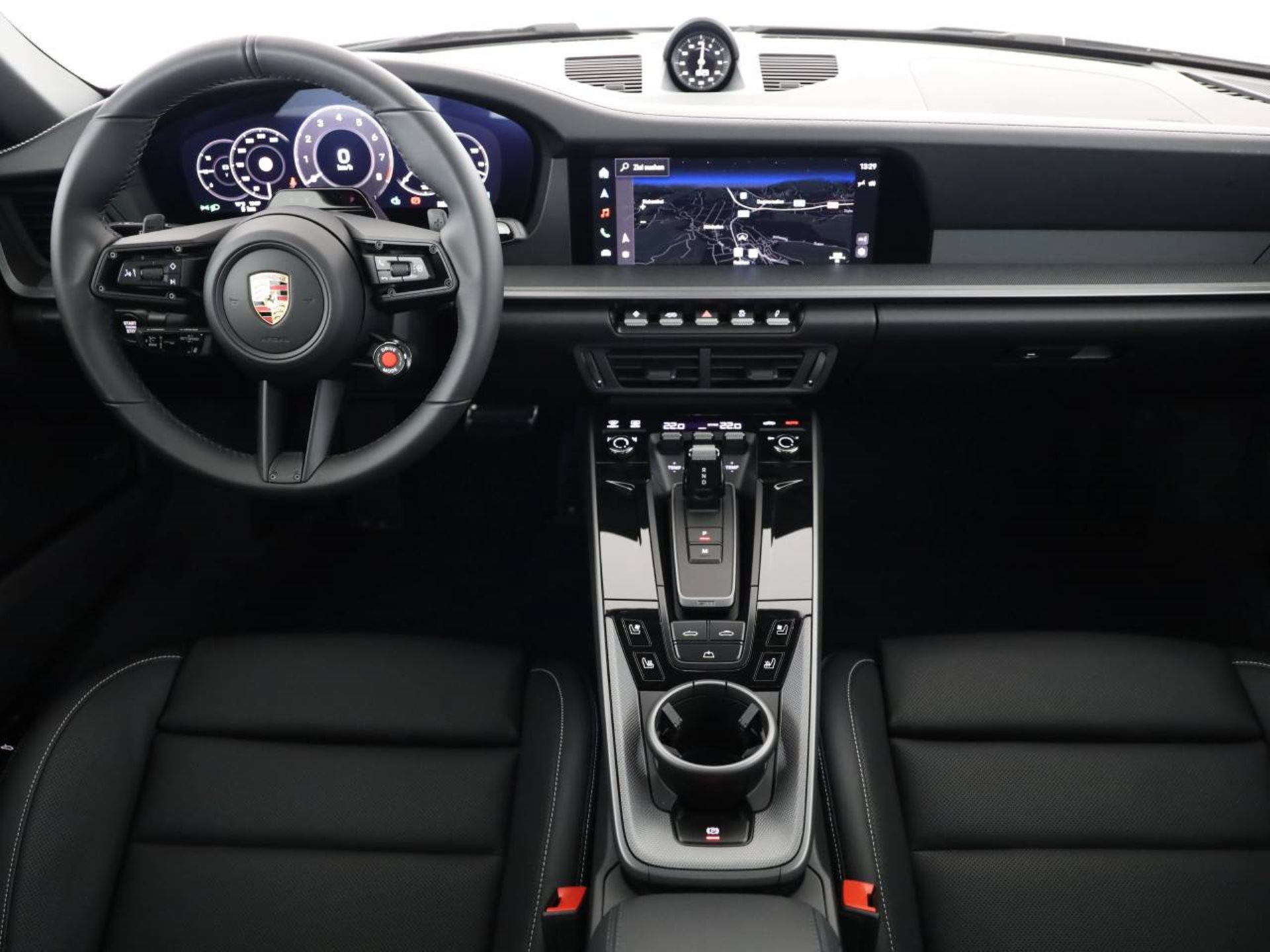 PORSCHE 911 Carrera S Cabriolet-image-4