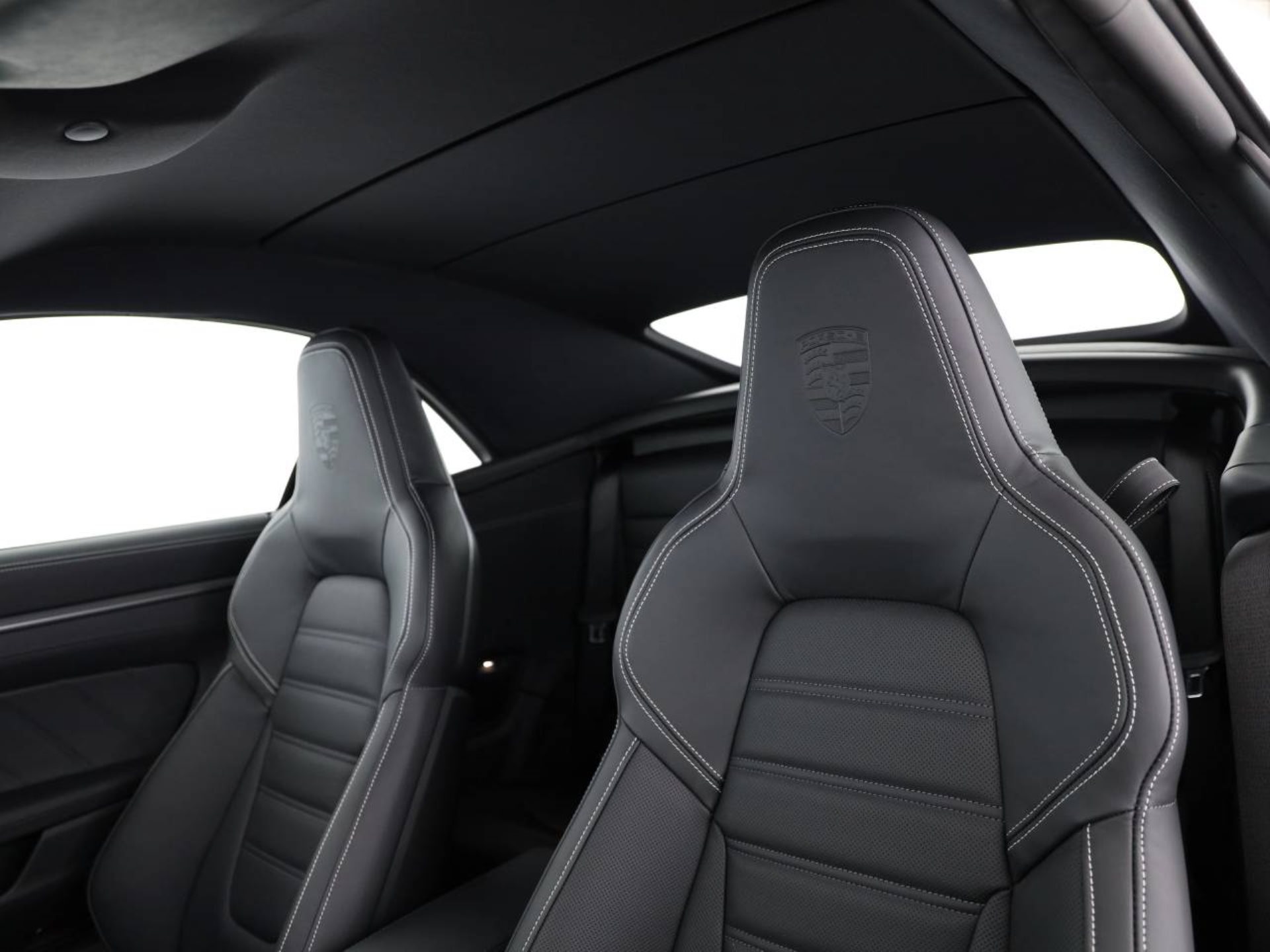 PORSCHE 911 Carrera S Cabriolet-image-17