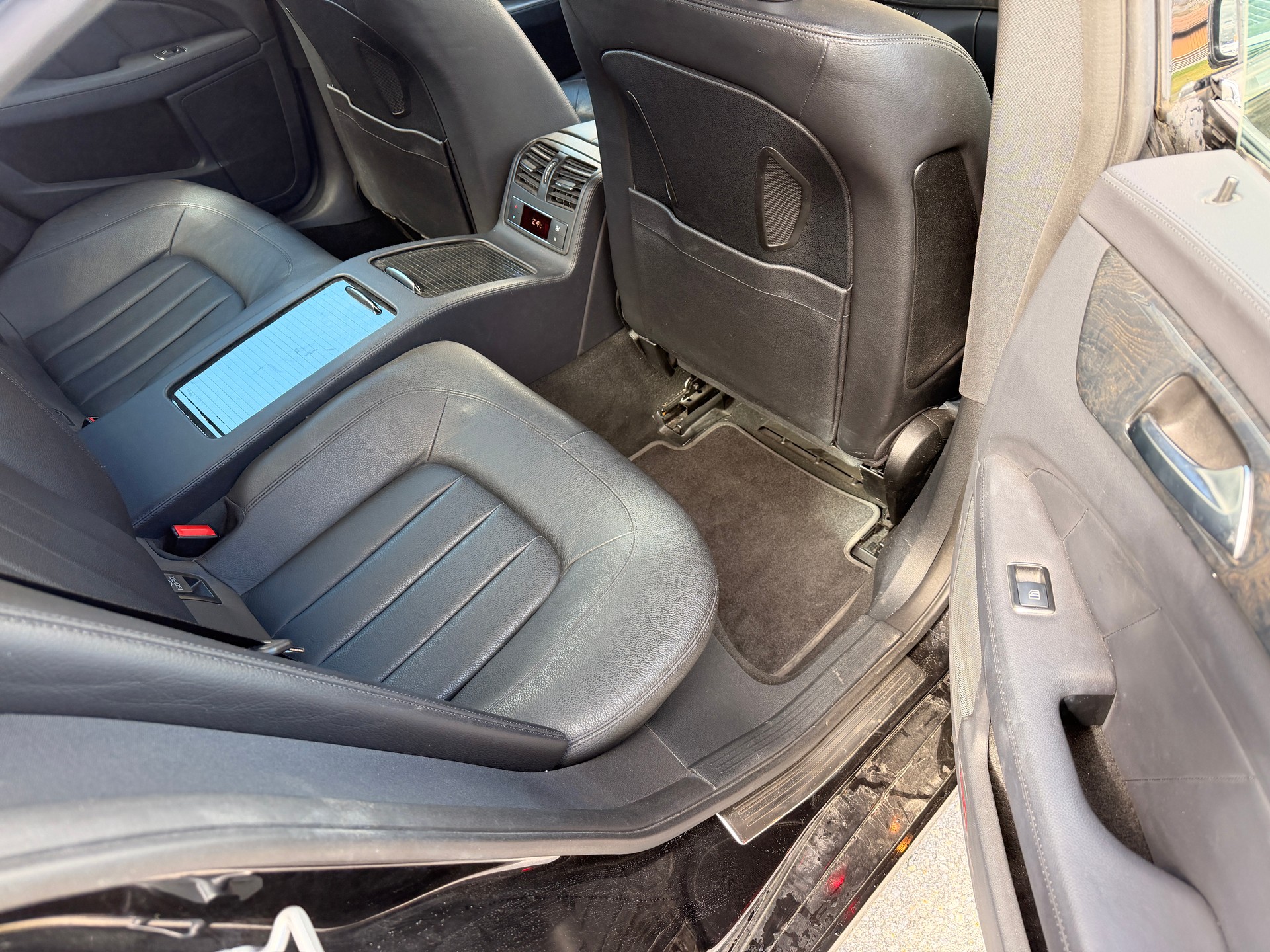 MERCEDES-BENZ CLS 350 7G-Tronic-image-8