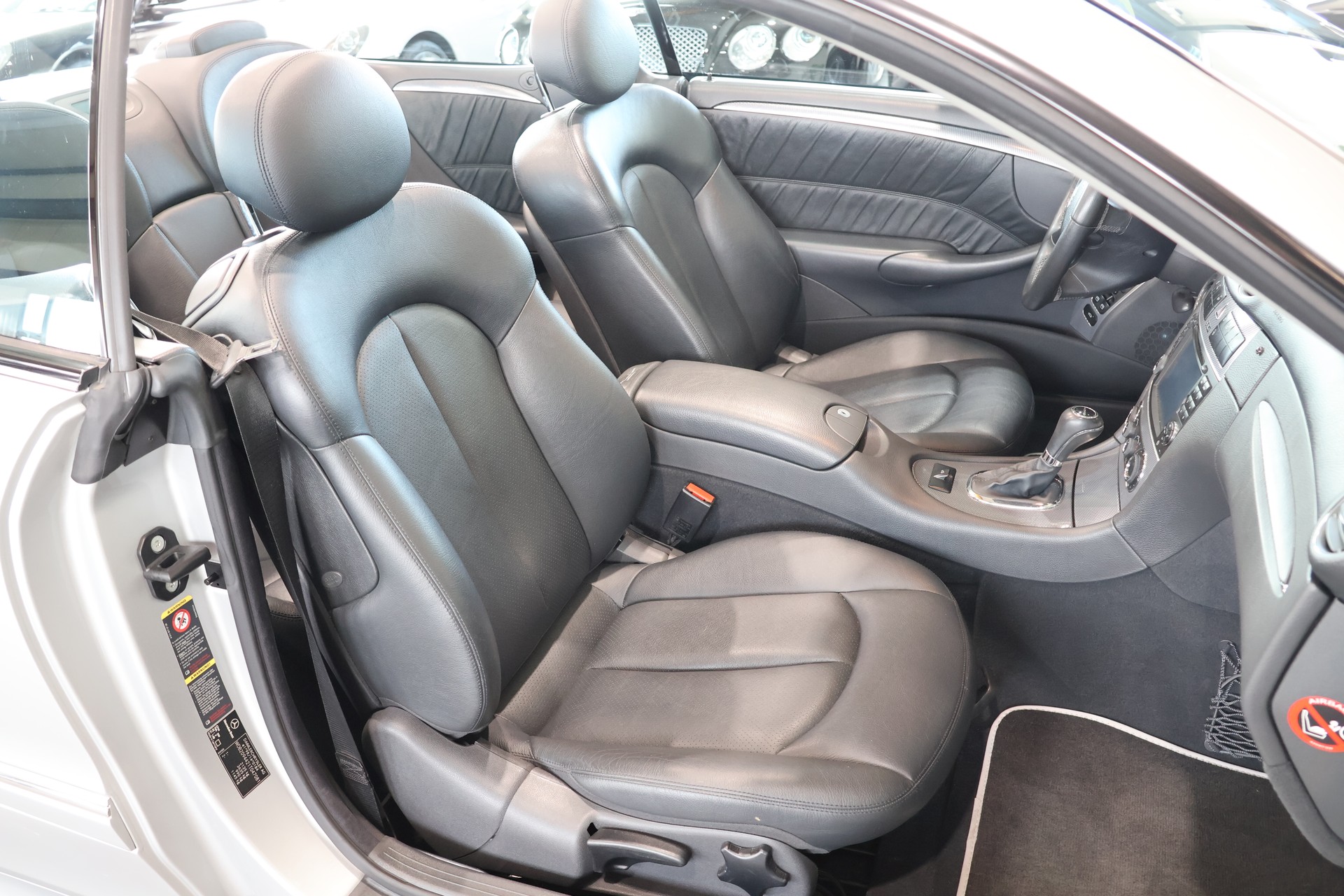 MERCEDES-BENZ CLK 200 Kompressor Avantgarde-image-13