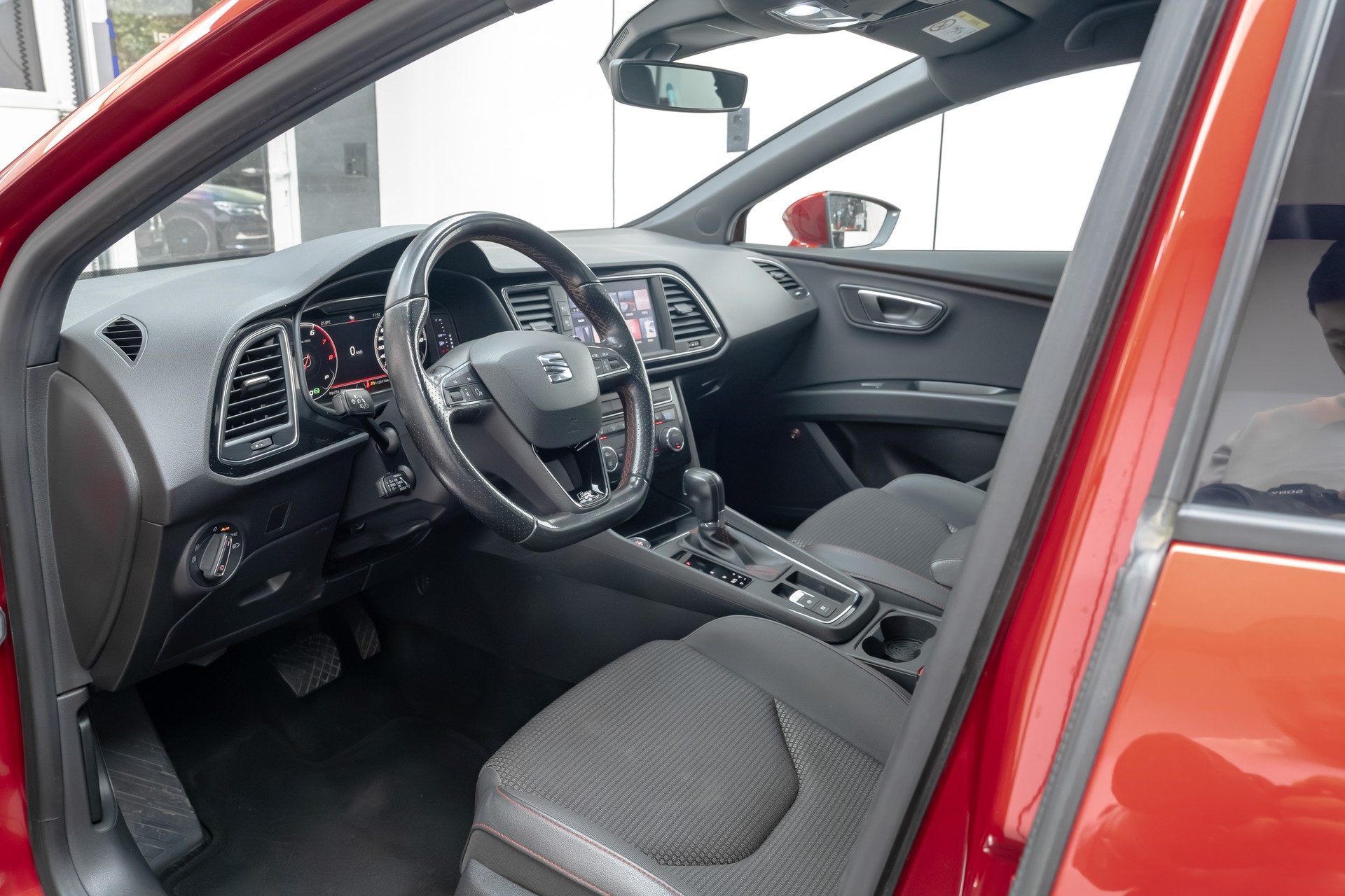 SEAT Leon ST 1.5 TSI EVO ACT FR DSG-image-12