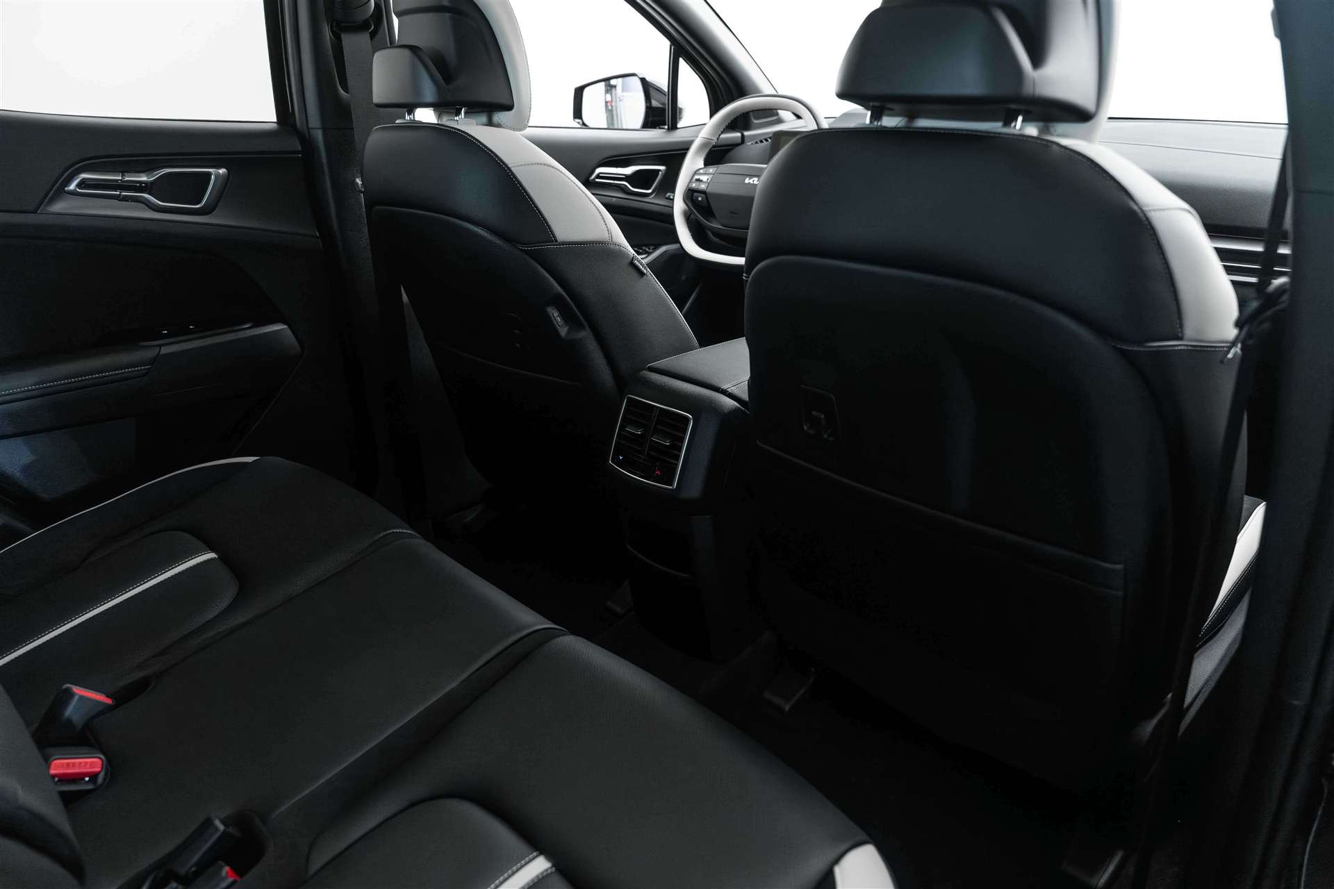 KIA KIA Sportage 1.6T-GDi PHEV GT-Line 288PS -33% 4x4 Automat-image-14