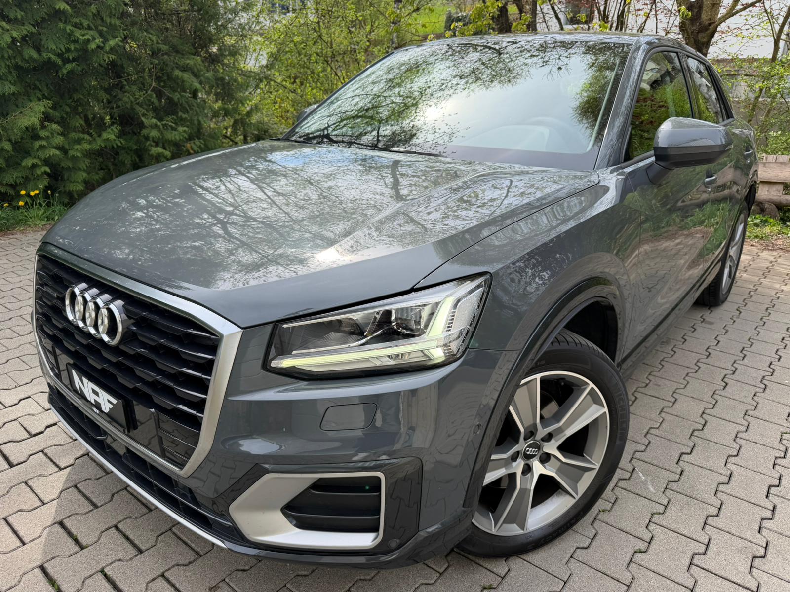 AUDI Q2 2.0 TFSI design quattro S-tronic-image-0