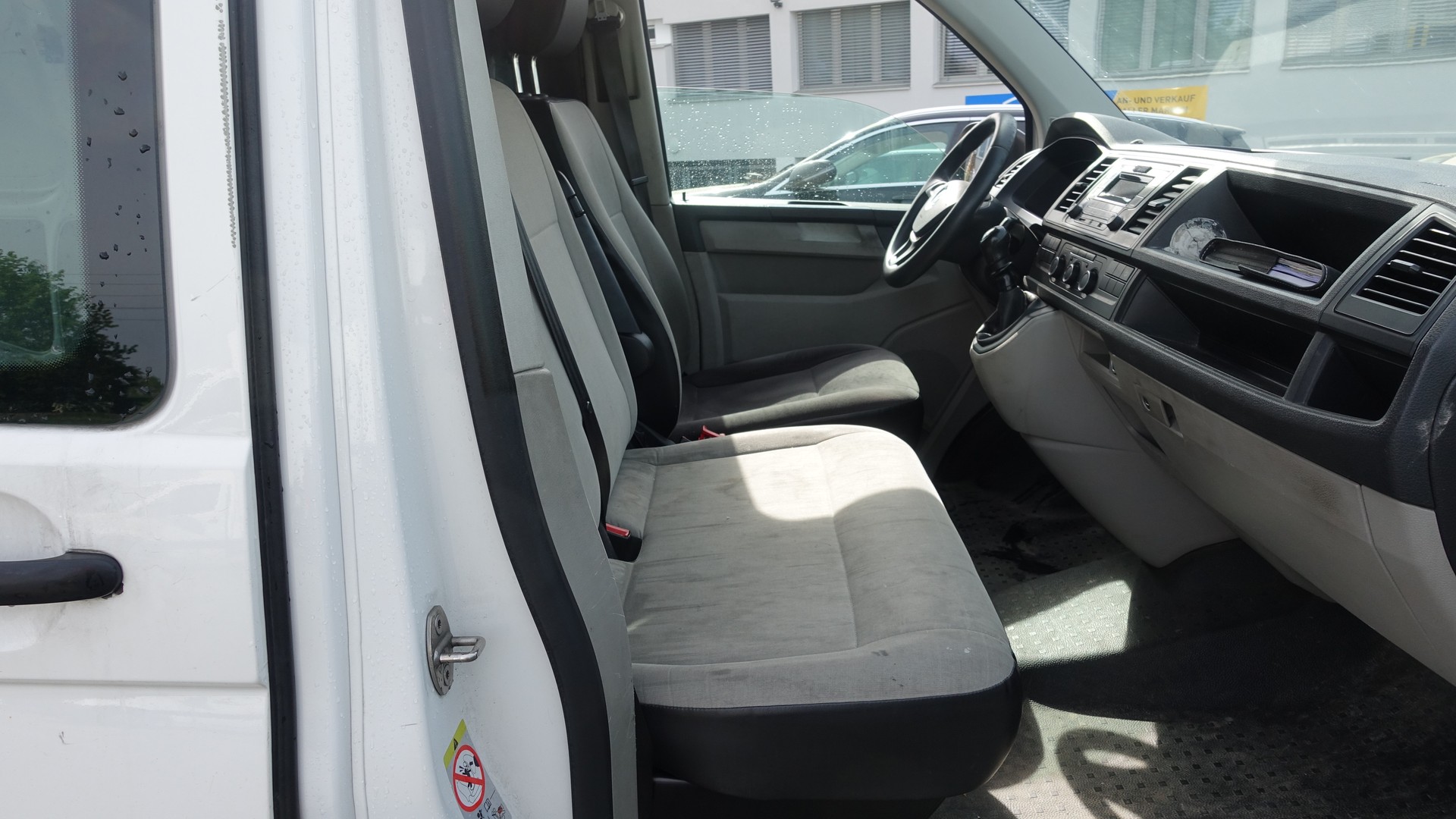 VW T6 2.0 TDI 4Motion-image-13