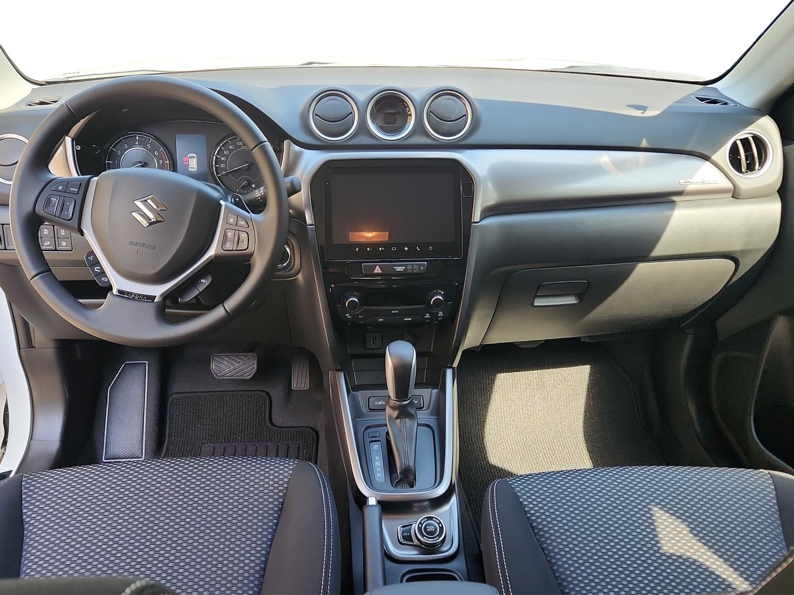 SUZUKI Vitara 1.4 T Sakura Hybrid 4x4-image-10