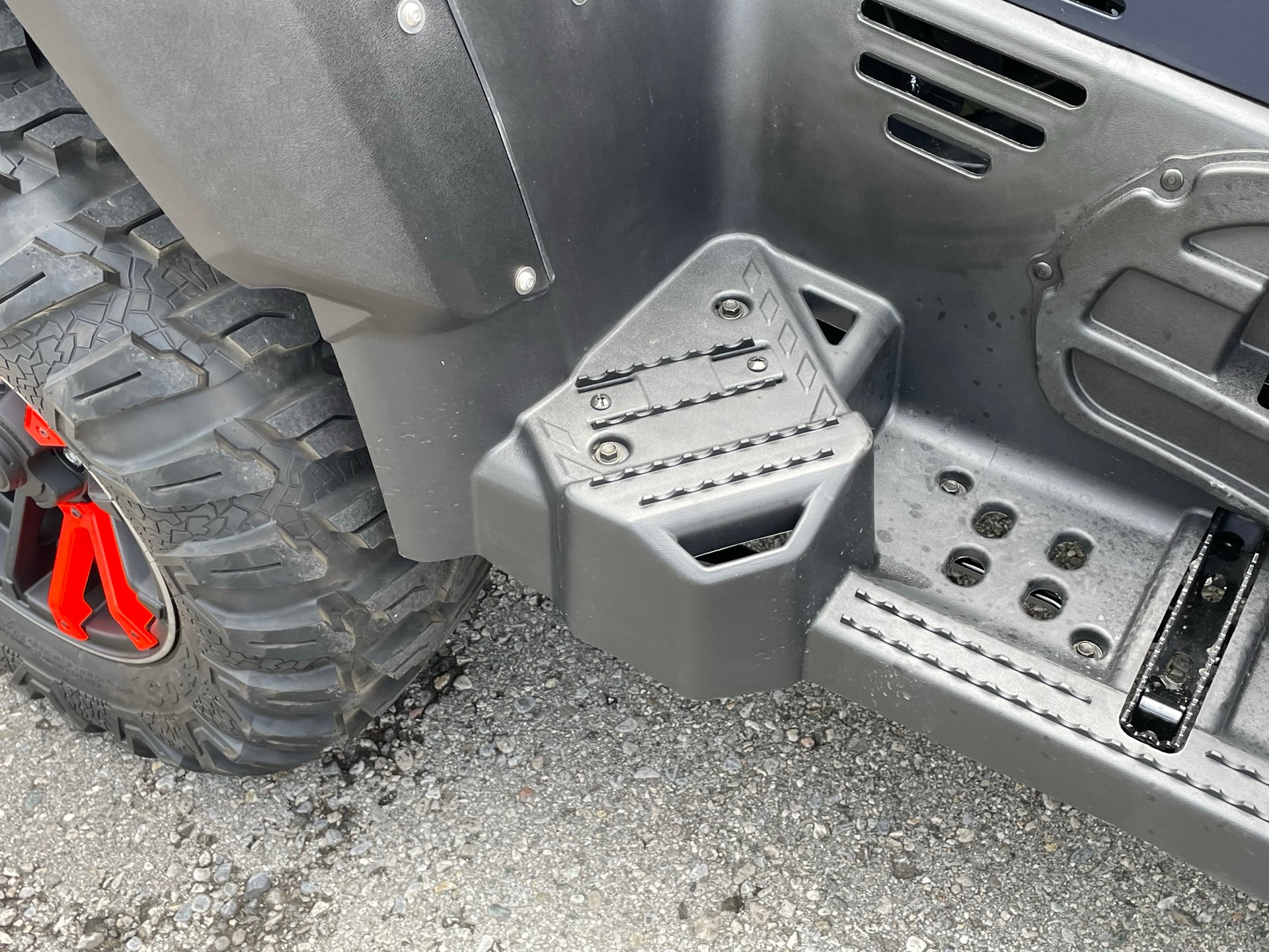 TGB Blade 1000 EFI LT Touring 4x4-image-8