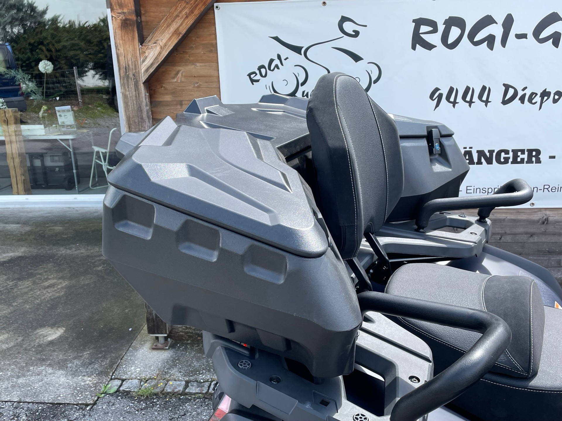 TGB Blade 1000 EFI LT Touring 4x4-image-13