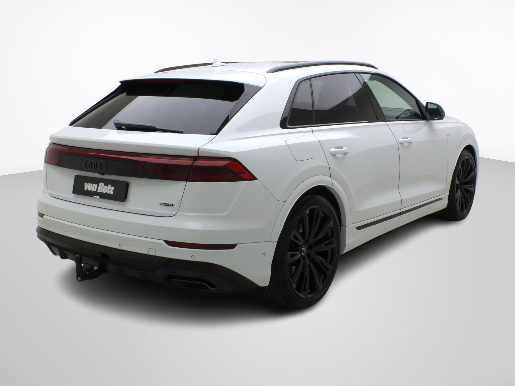 AUDI Q8 SUV 55 TFSI e S line quattro T-Tronic **Audi Werksgarantie bis 06/2030**-image-4