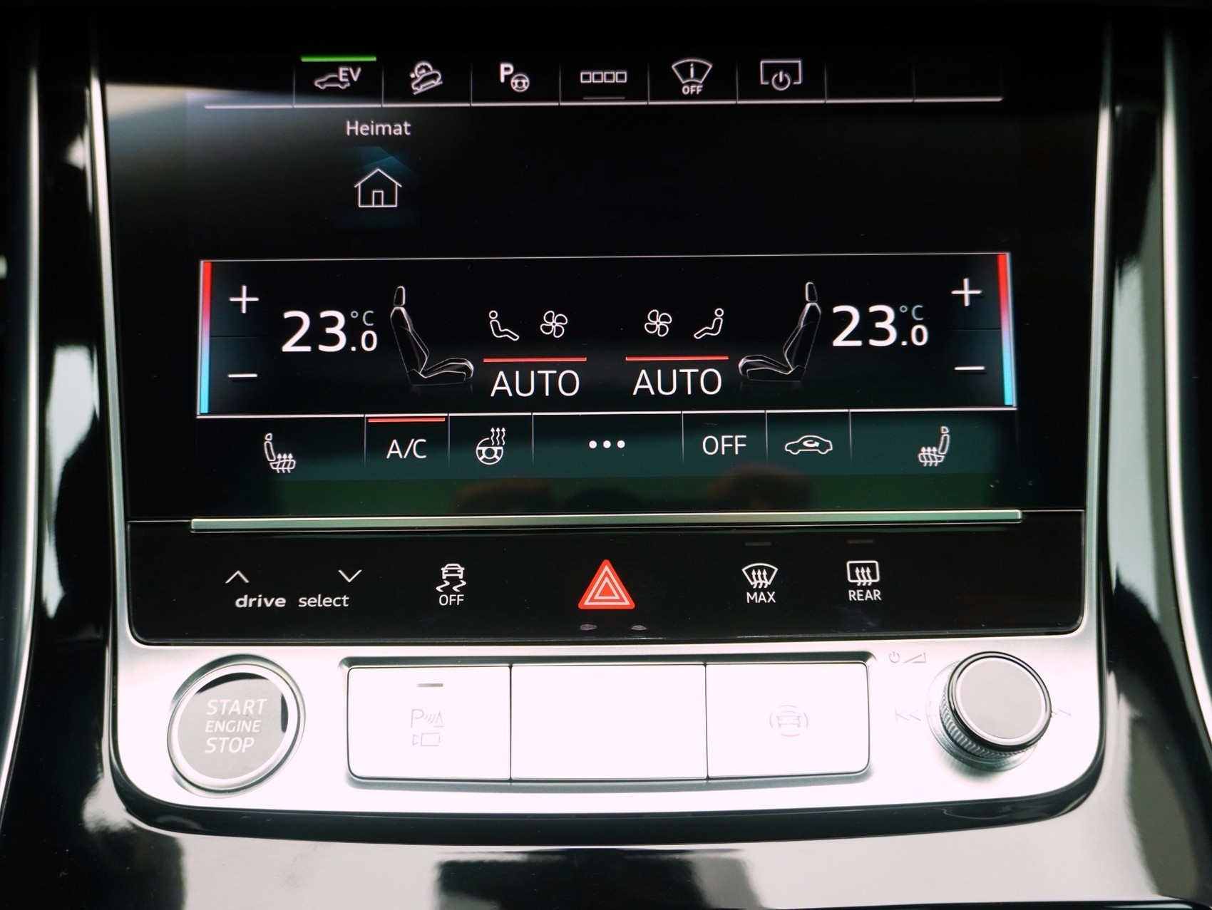AUDI Q8 SUV 55 TFSI e S line quattro T-Tronic **Audi Werksgarantie bis 06/2030**-image-19