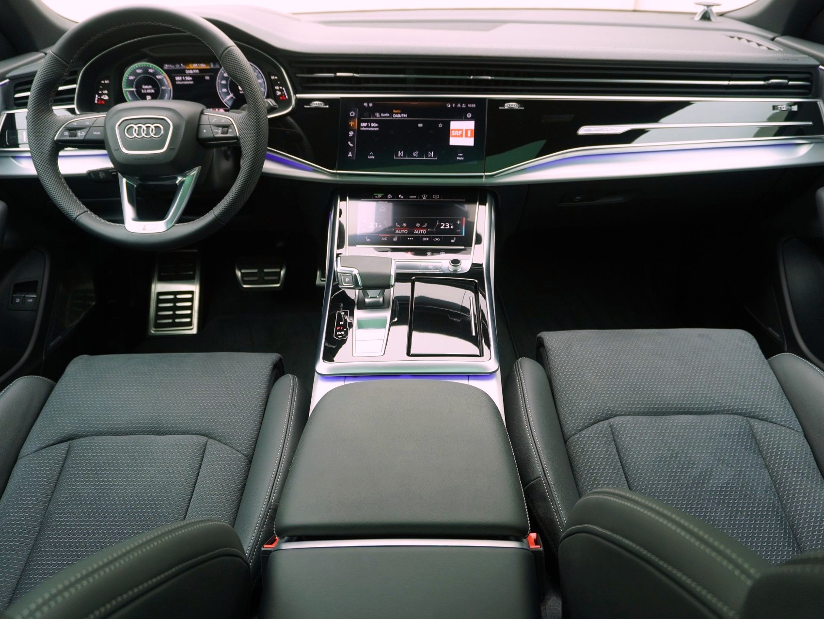 AUDI Q8 SUV 55 TFSI e S line quattro T-Tronic **Audi Werksgarantie bis 06/2030**-image-16
