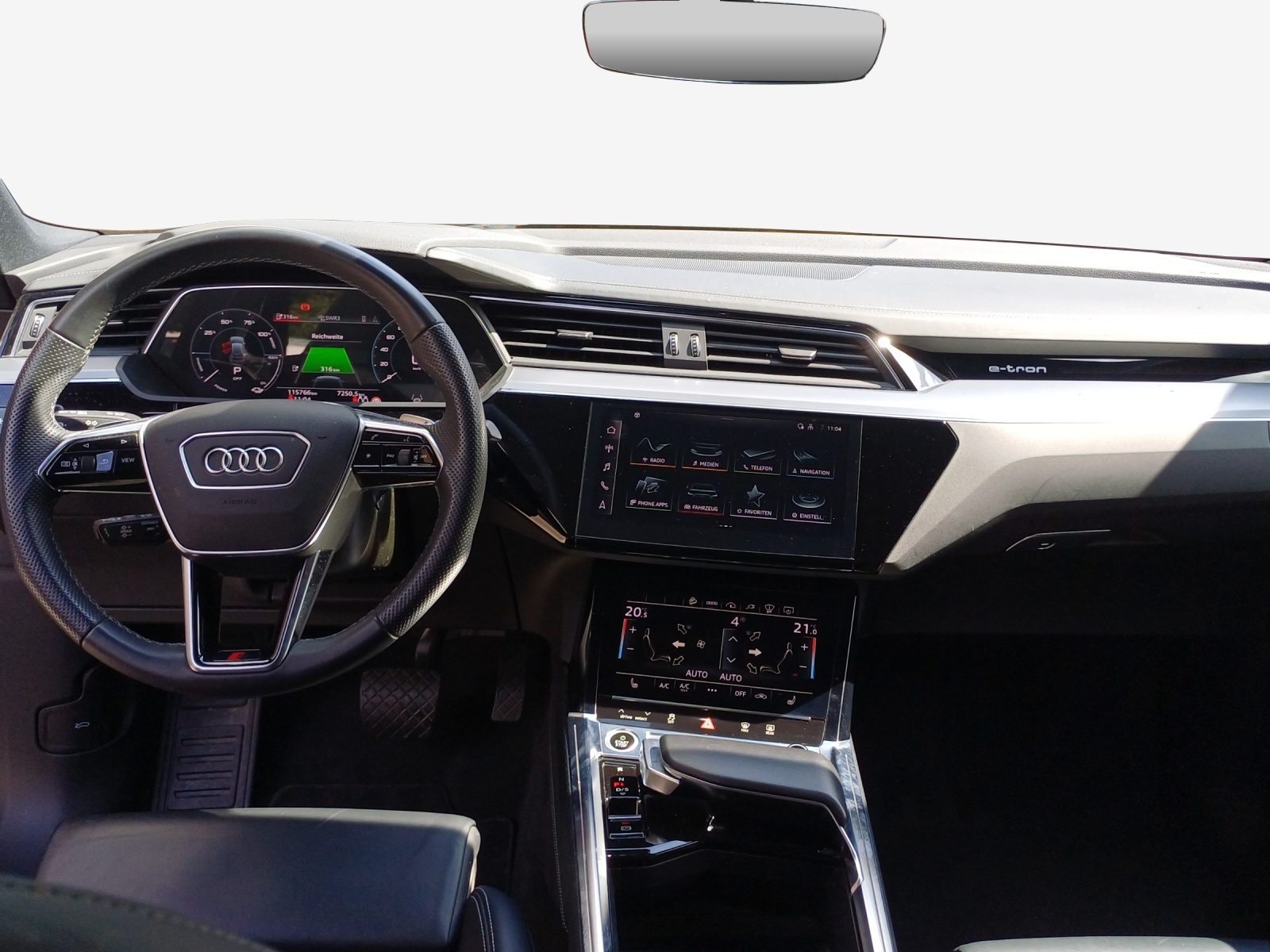 AUDI e-tron 55 Sportback S Line Black Edition quattro-image-8