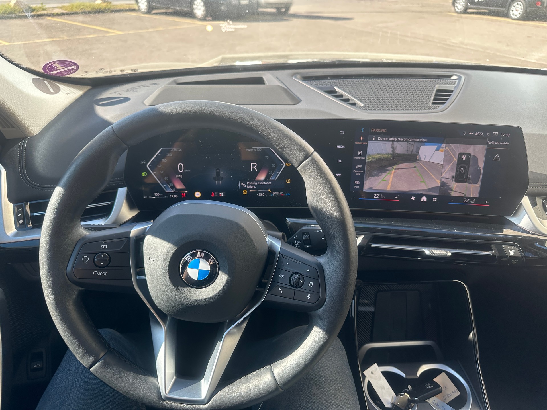 BMW X1 sDrive 18i-image-13